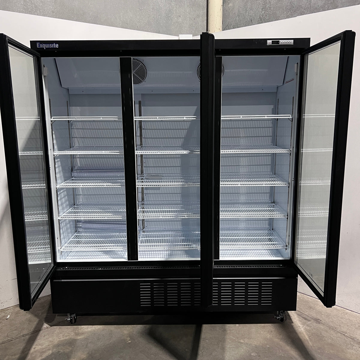 Exquisite SMC1600 Upright Fridge - 877981