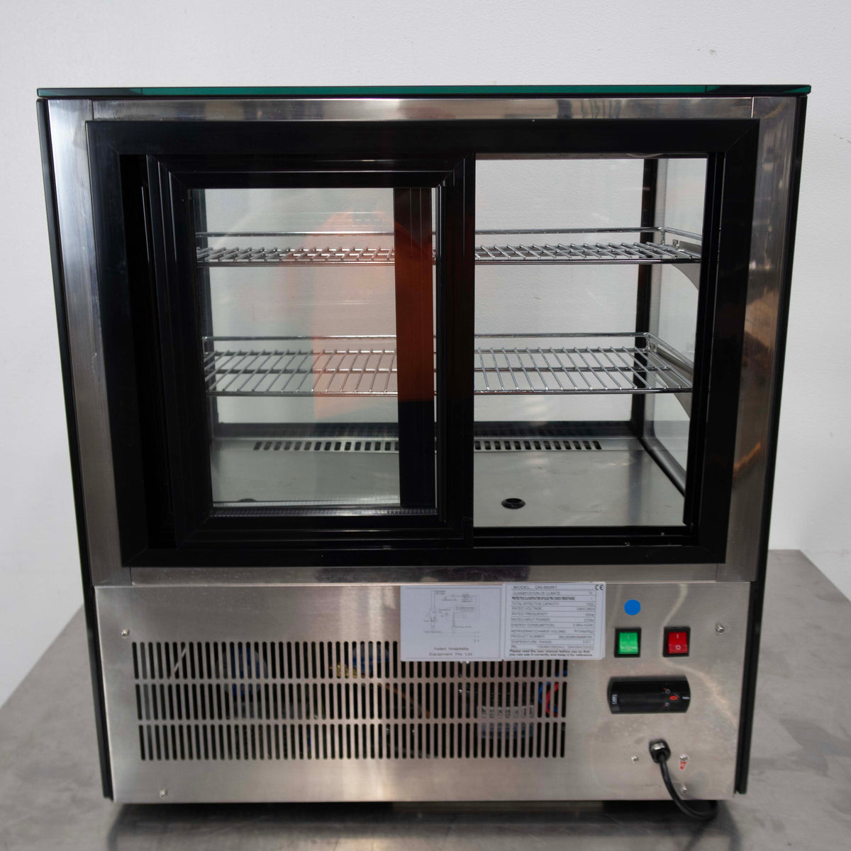 FED GN-660RT Chilled Display - 878771