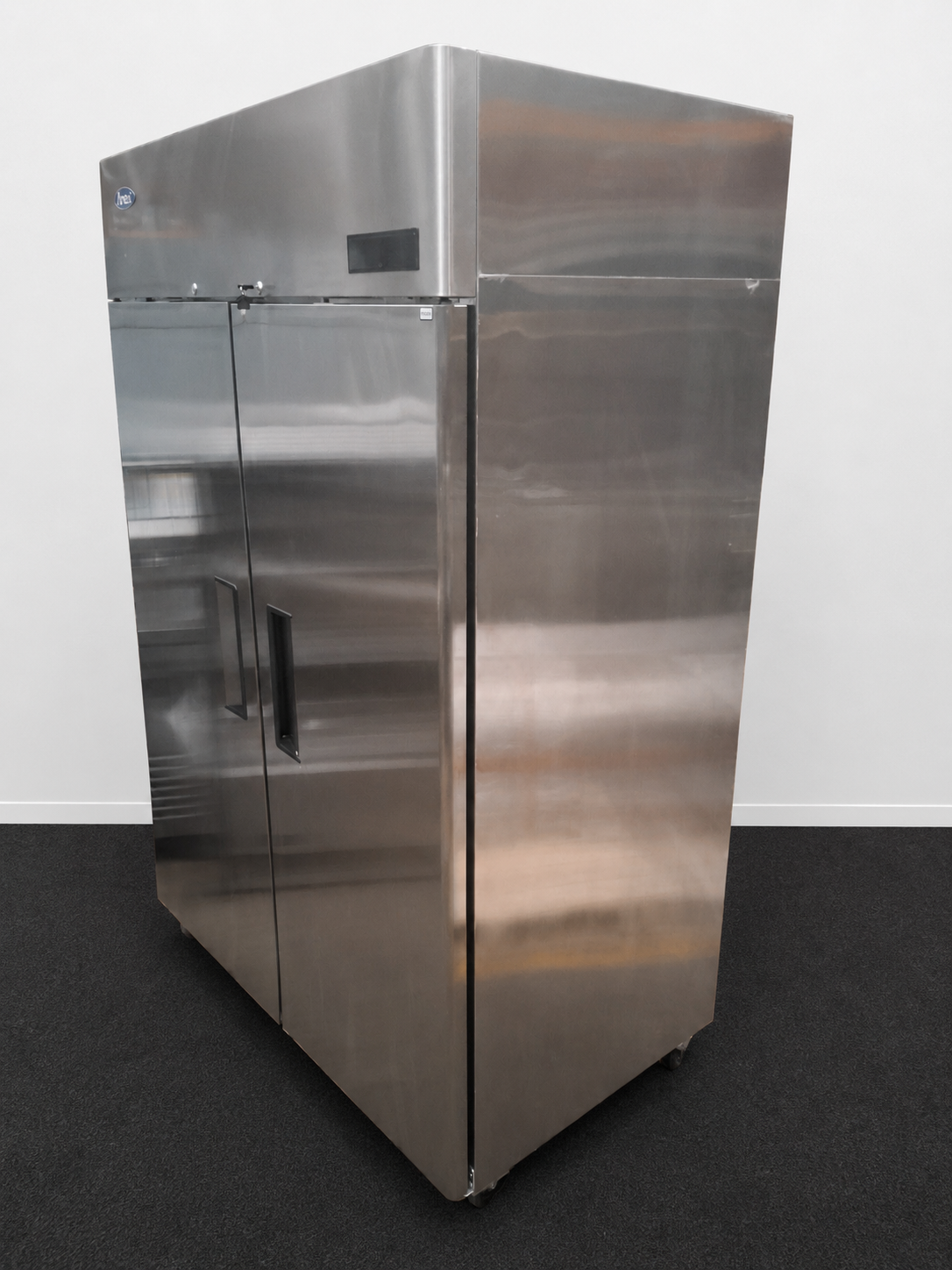 Atosa MBF8005GR Upright Fridge - 880680