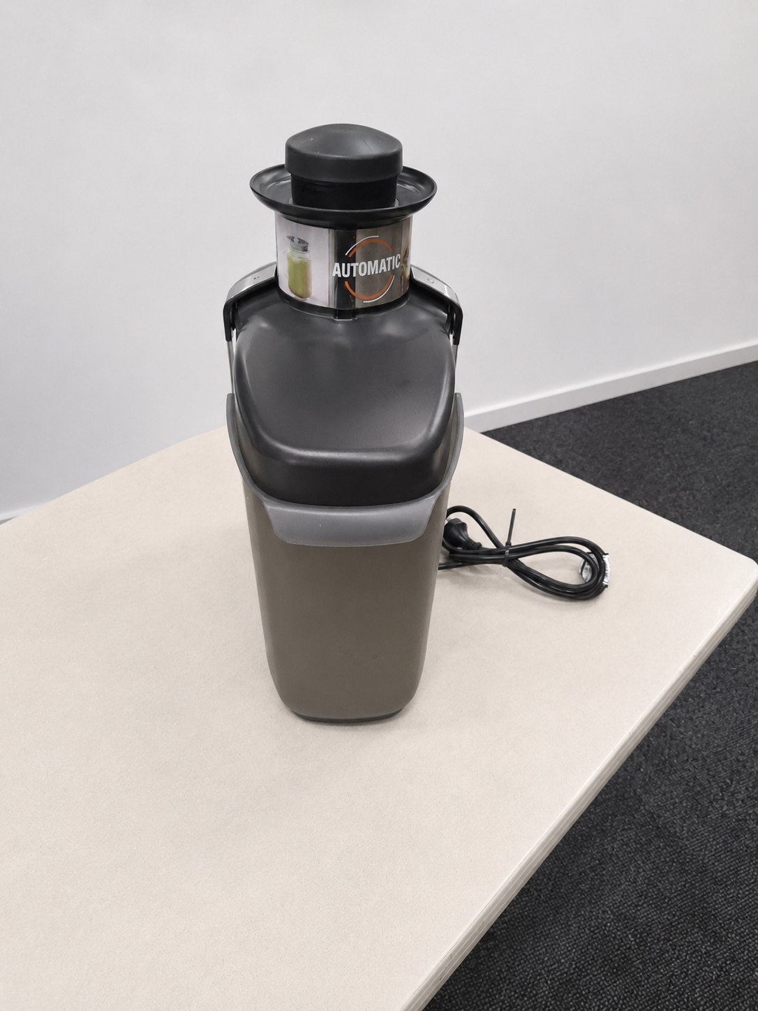 Robot Coupe J80 Juicer - 881592