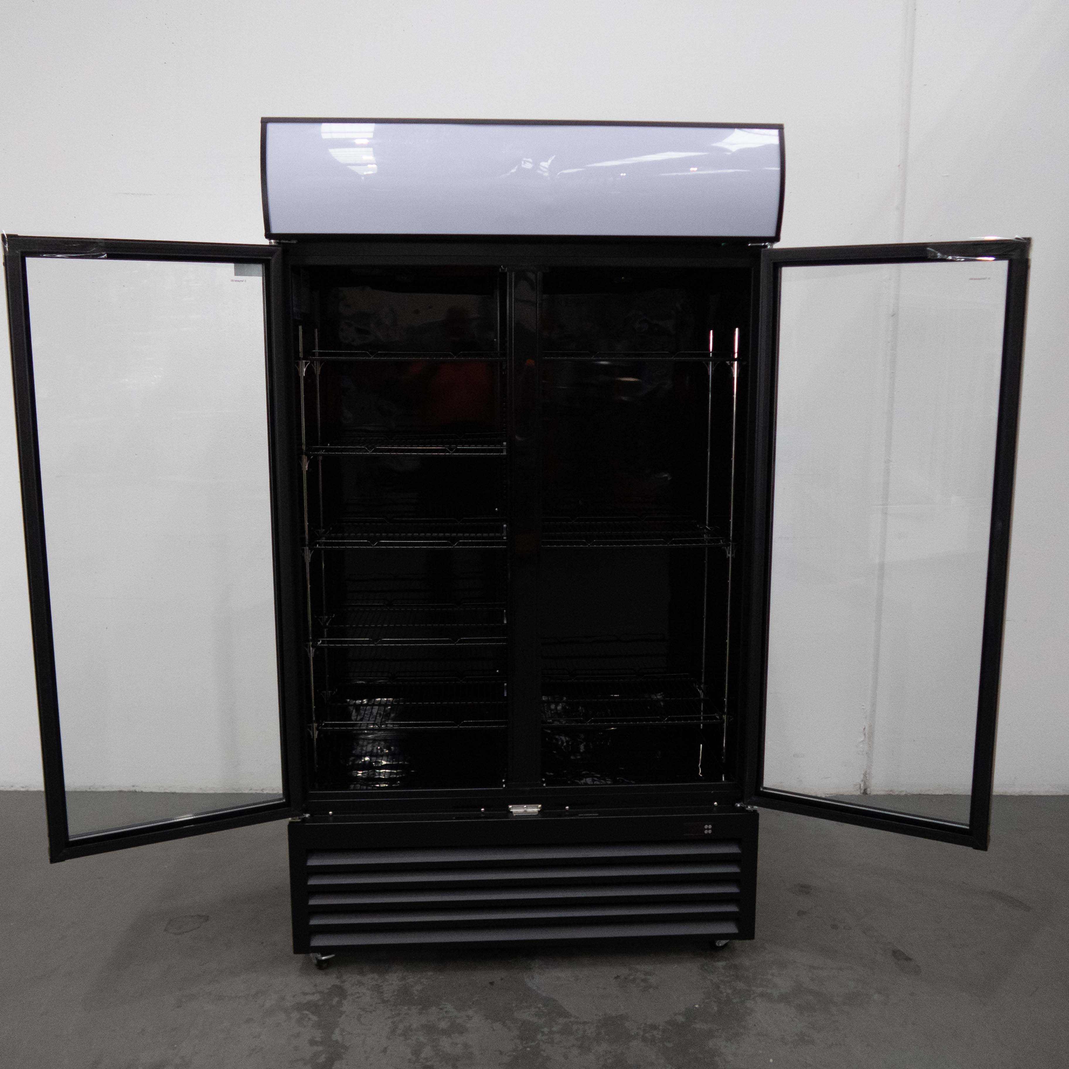 Thermaster LG-730P Upright Fridge - 884690