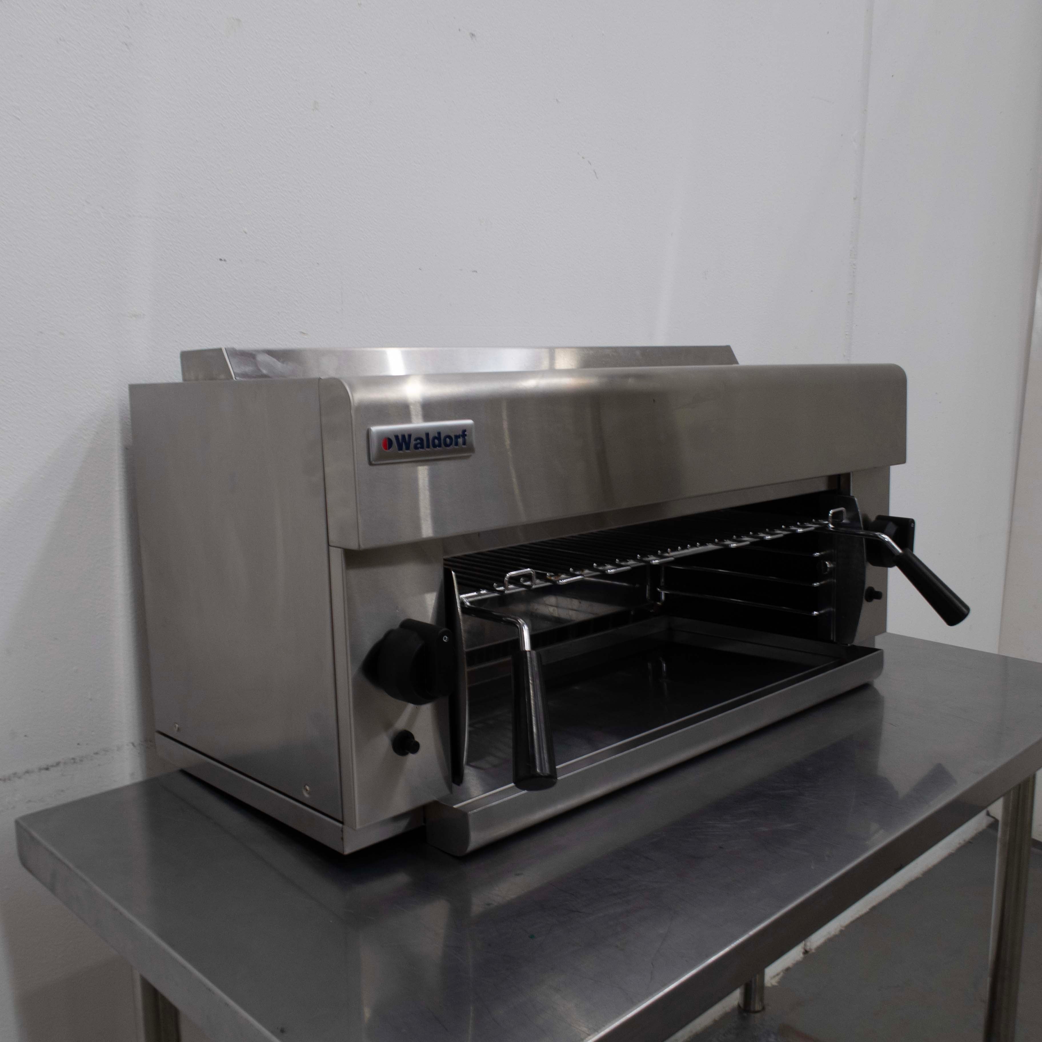 Waldorf SN8200G Gas Salamander - 889622
