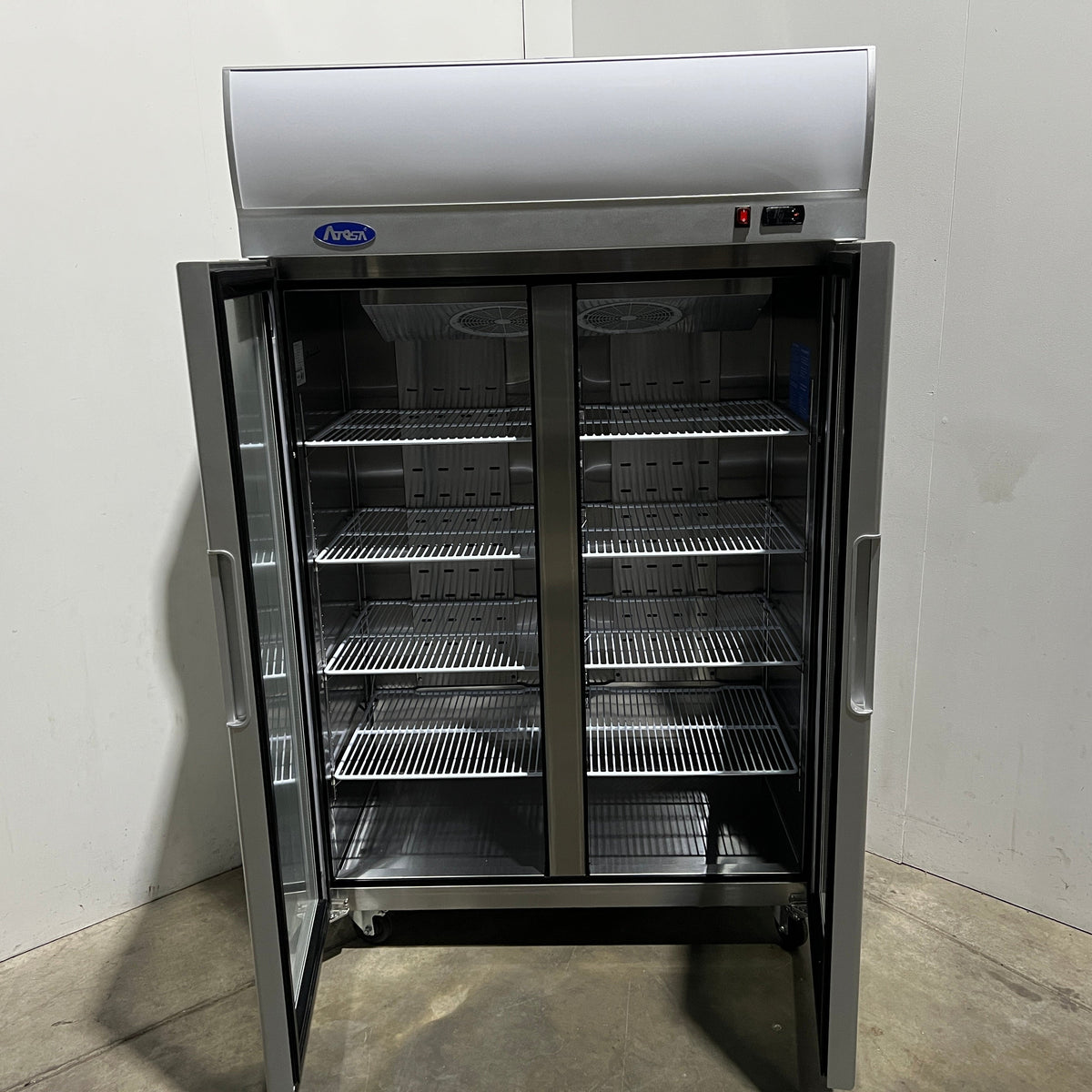 Atosa YCF9402GR Upright Fridge - 889745