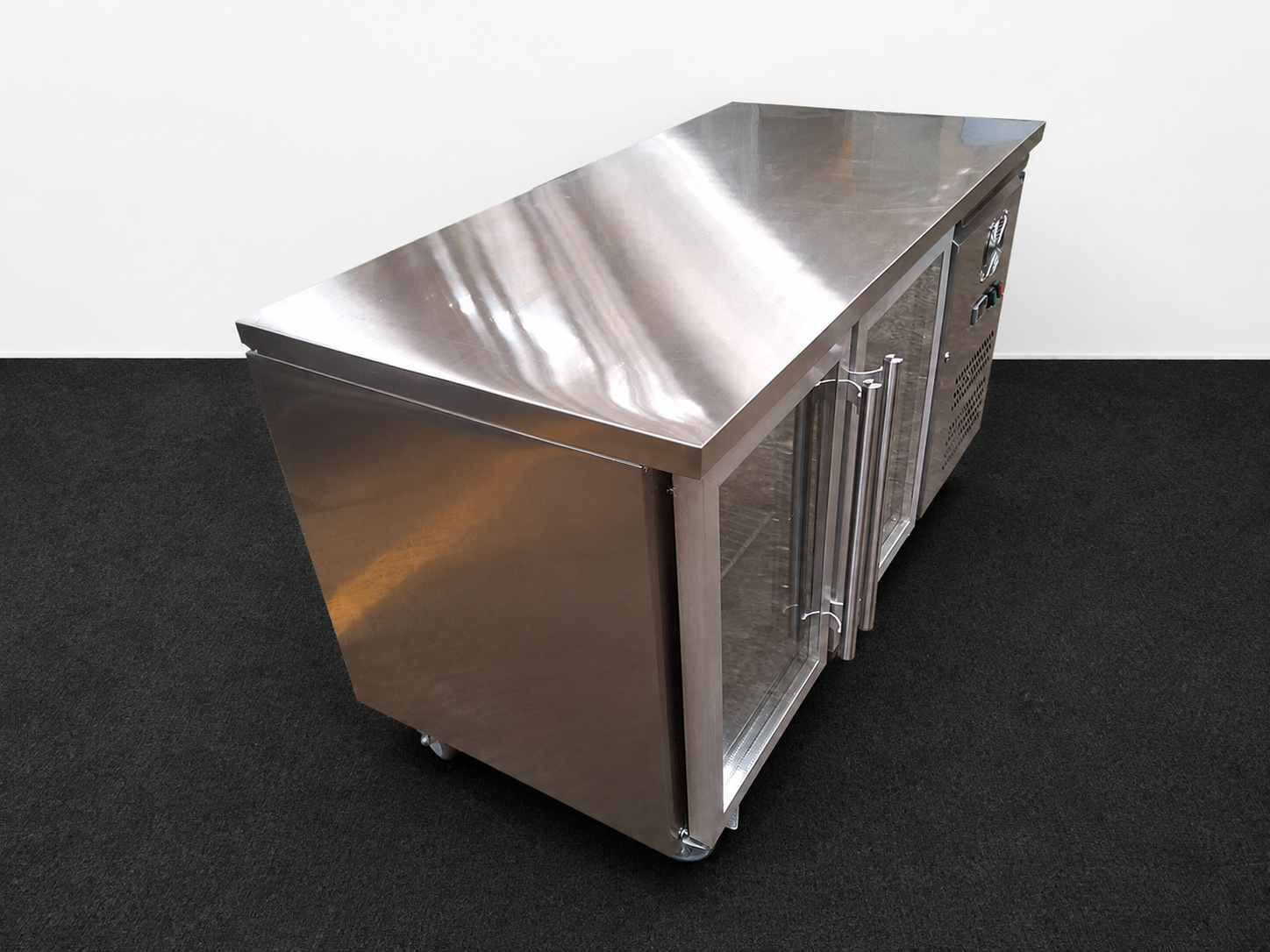 FED-X XUB7C13G2V Underbench Fridge - 890833