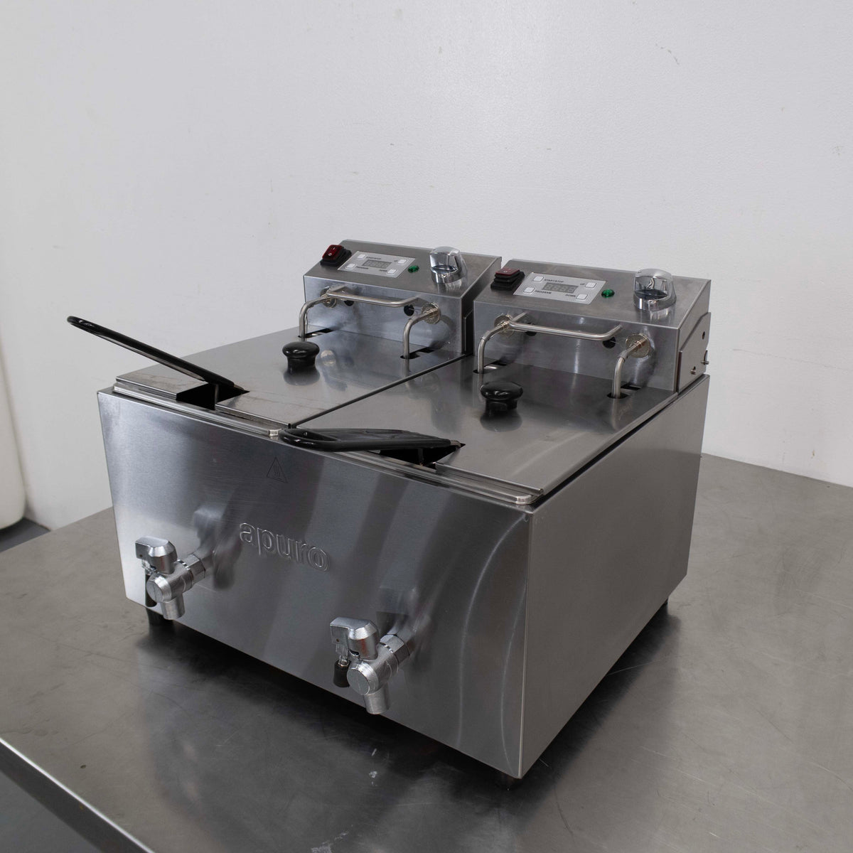 Apuro FC375-A Fryer - 891056