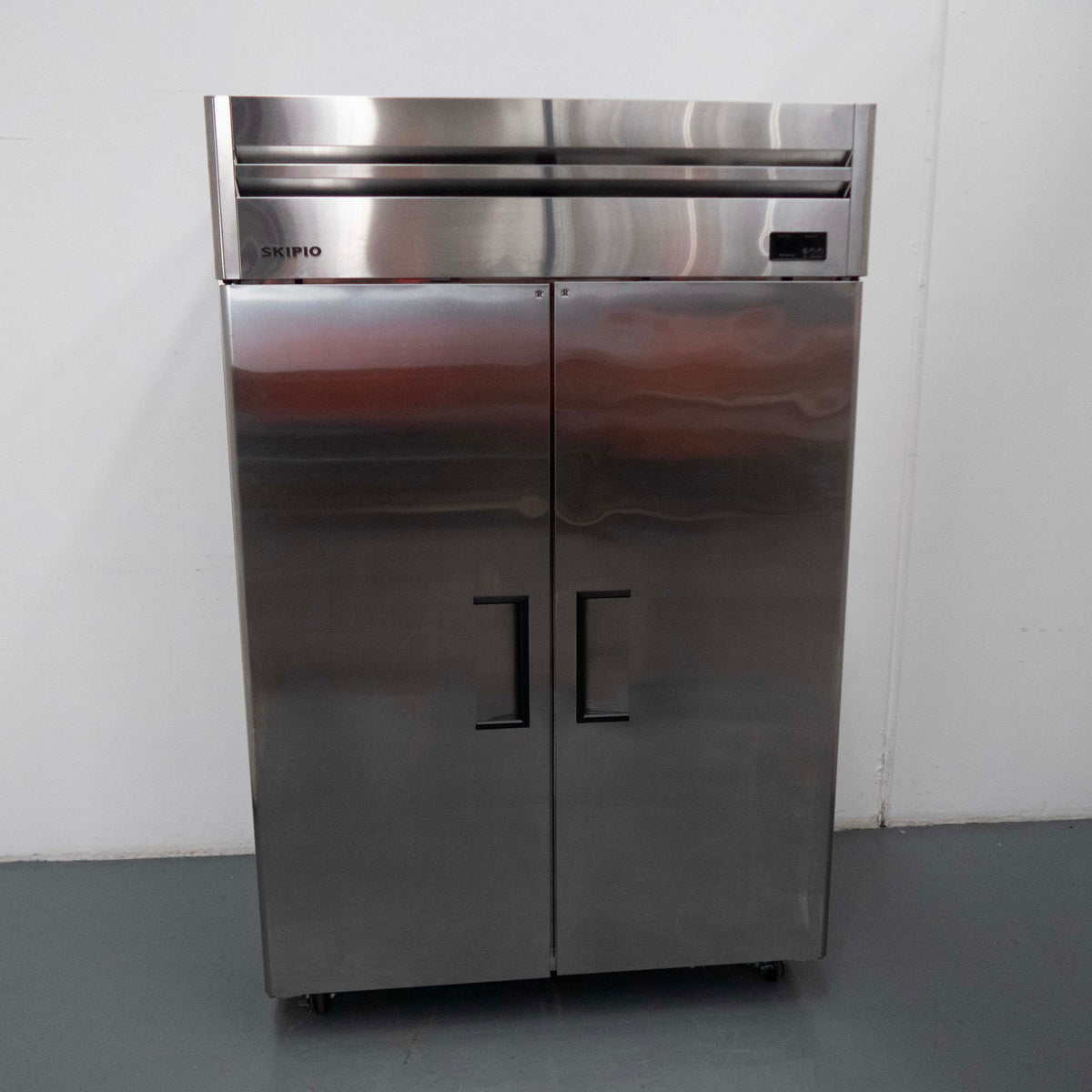 Skipio SRT45-2 Upright Fridge - 895785