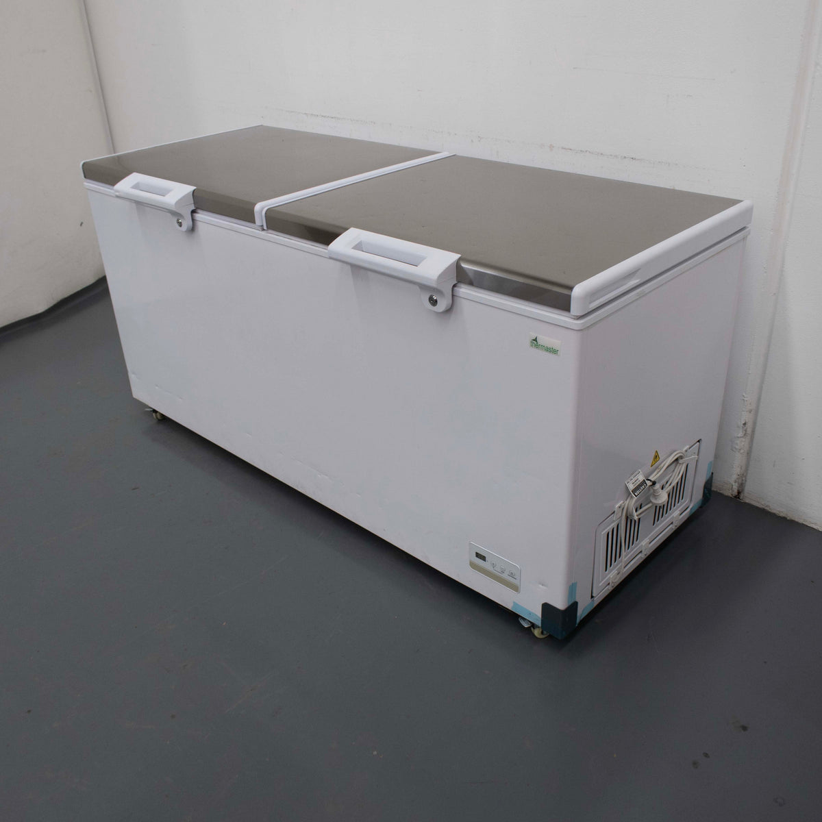 Thermaster SUF1000 Upright Freezer - 895788