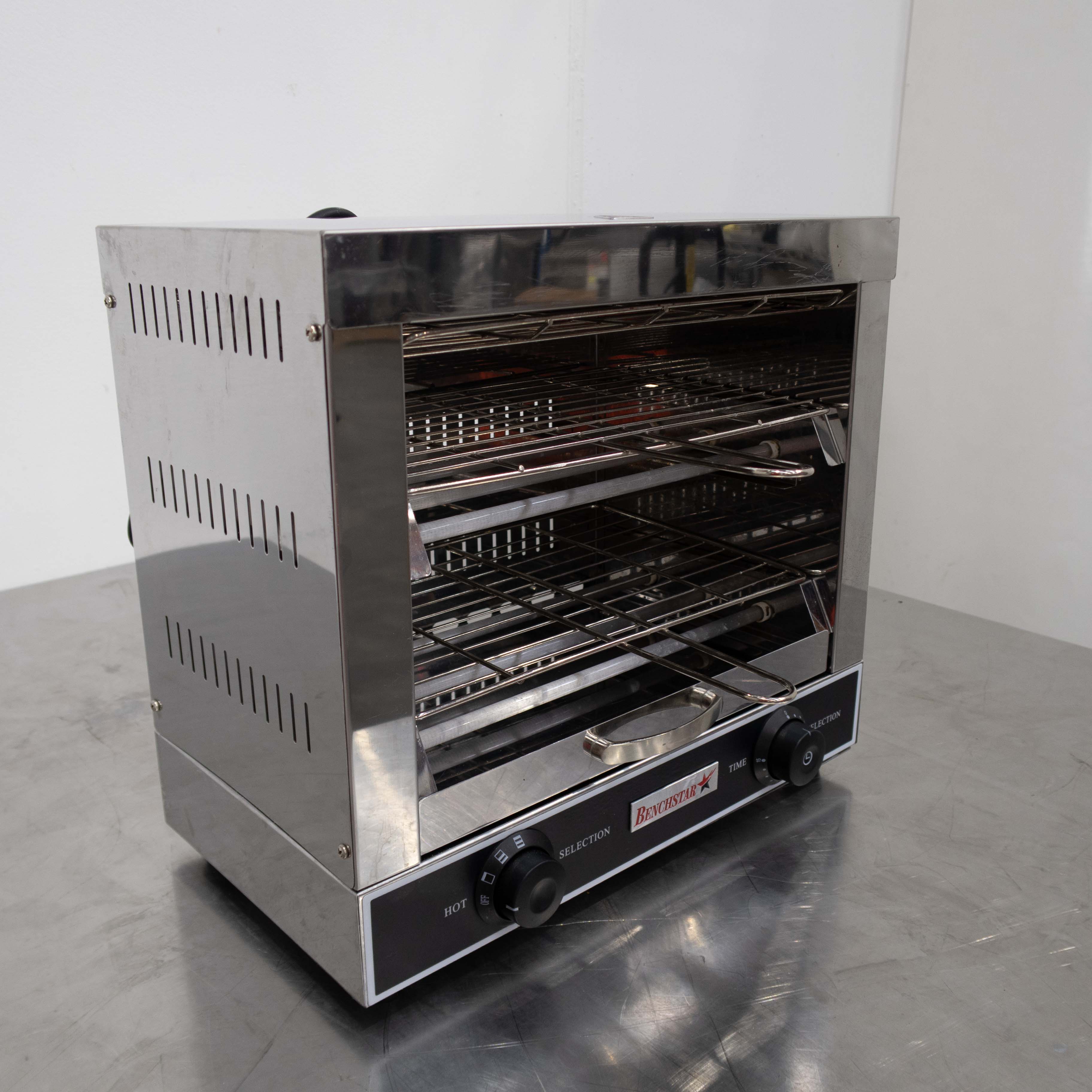 Benchstar AT-360BE Toaster - 898633