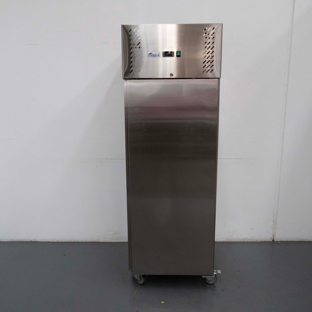 FED-X XURC600SFV Upright Fridge - 903889