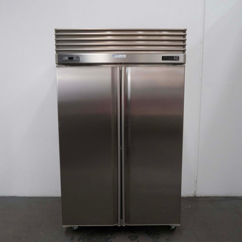 Artisan M1722 Upright Fridge/Freezer - 910033