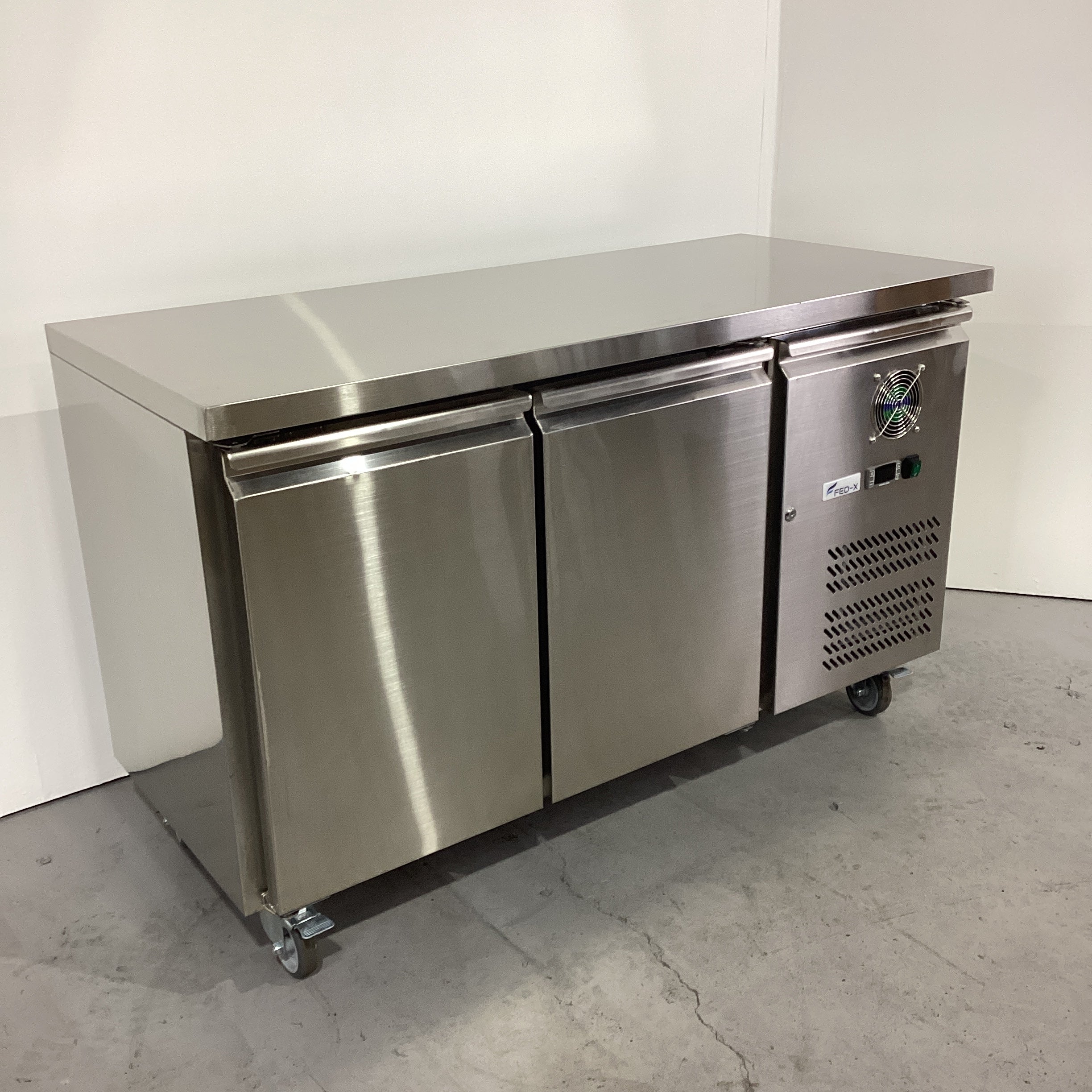 FED-X XUB6C13S2V Underbench Fridge - 929114