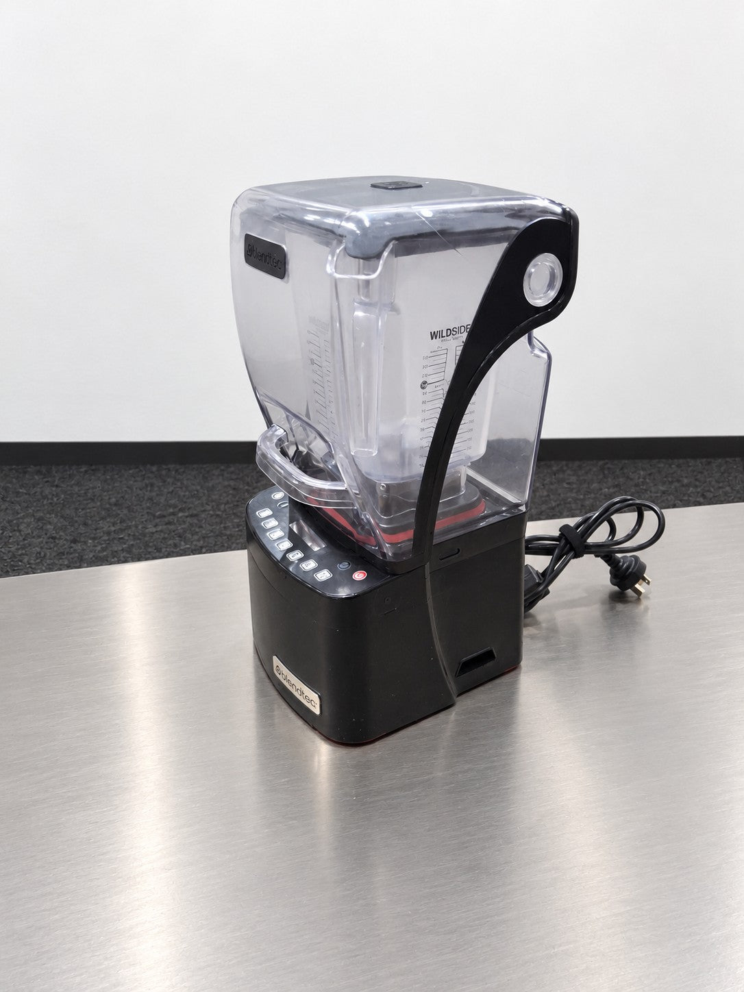 Blendtec CQB1 Blender w/3 x Jugs - 933396