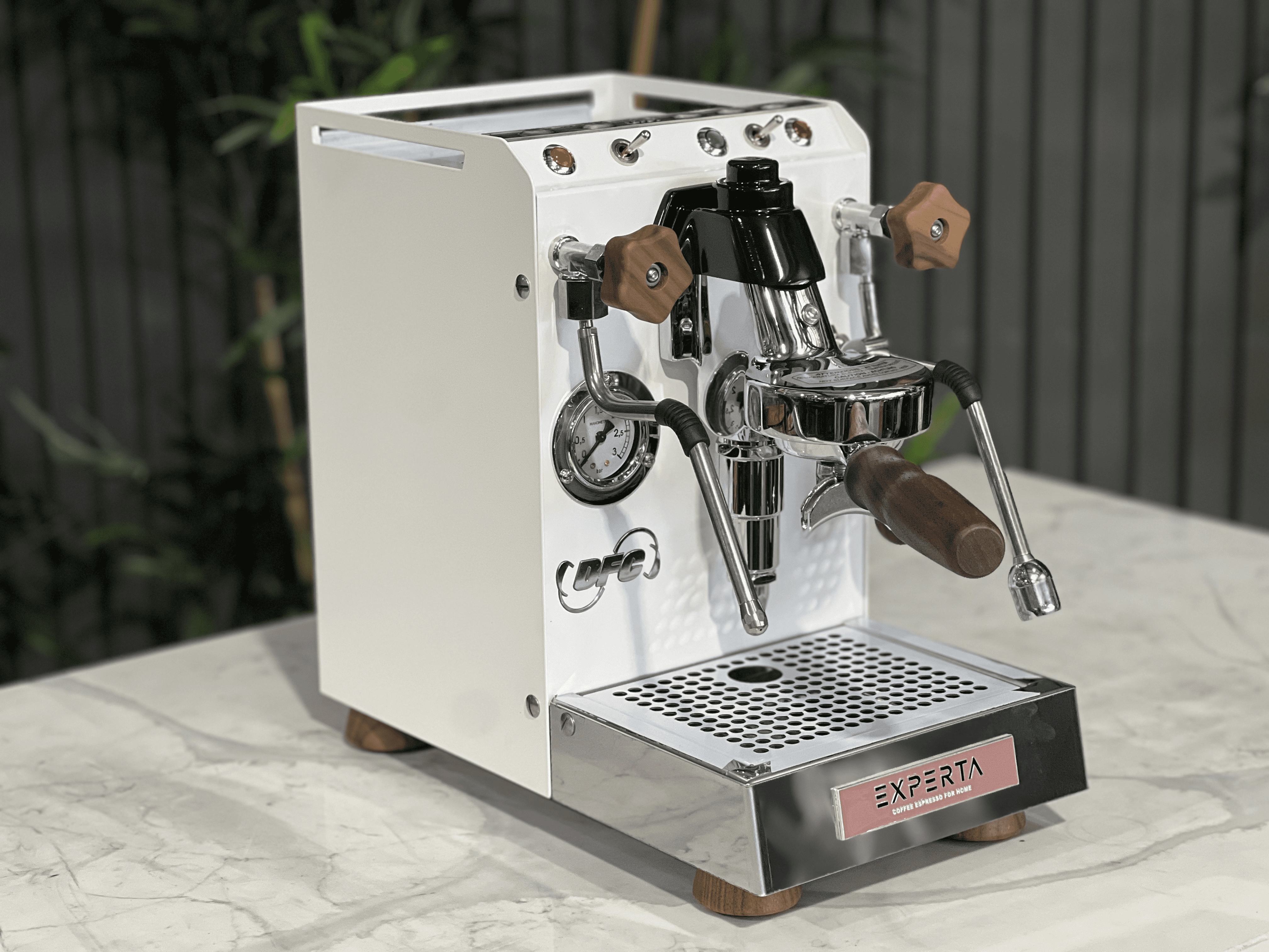 BFC Experta White - 1 Group Commercial Espresso Machine - Timber