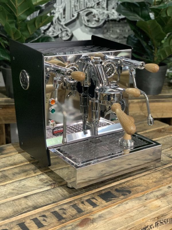 Brugnetti Giulietta Black Sides - 1 Group Commercial Espresso Machine - Timber