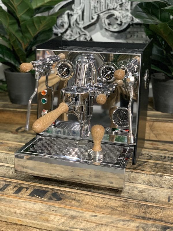 Brugnetti Giulietta Black Sides - 1 Group Commercial Espresso Machine - Timber
