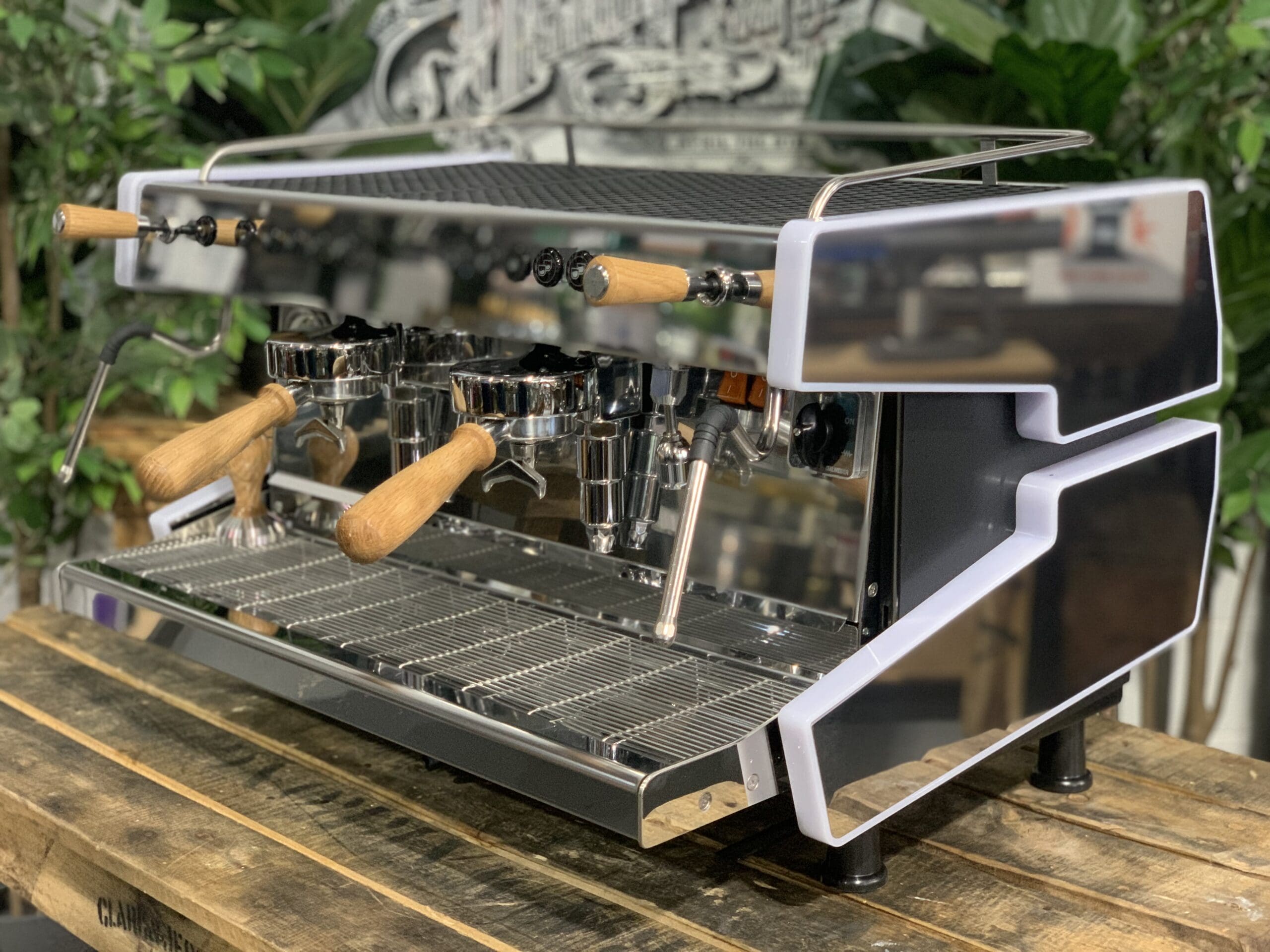 CIME CO-03 NEO E61 Stainless - 2 Group Commercial Espresso Machine - White
