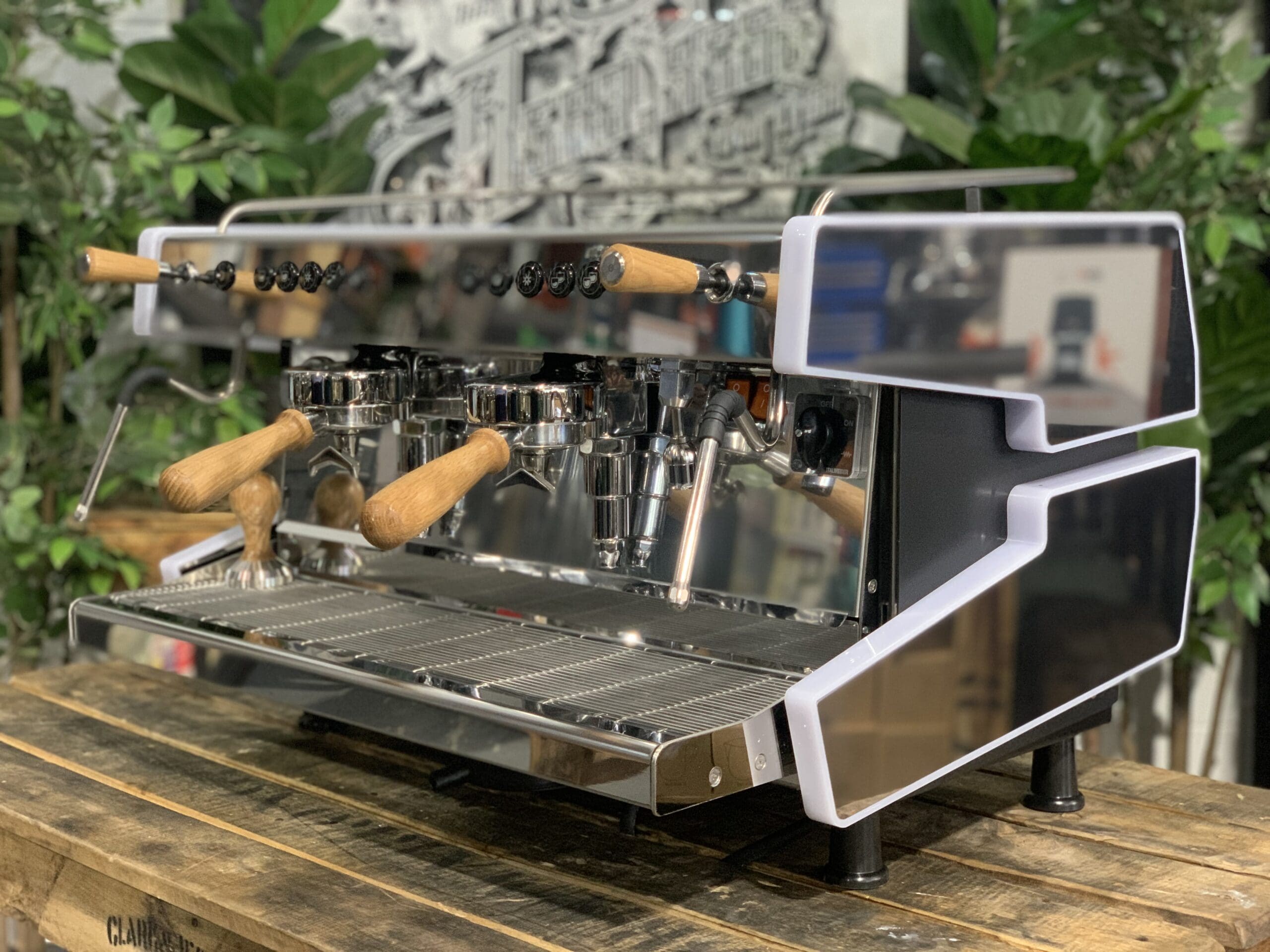 CIME CO-03 NEO E61 Stainless - 2 Group Commercial Espresso Machine - White