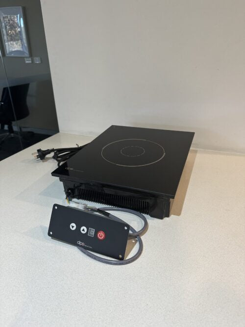 Light Duty Commercial Microwave (CL-RM1025-2506023)