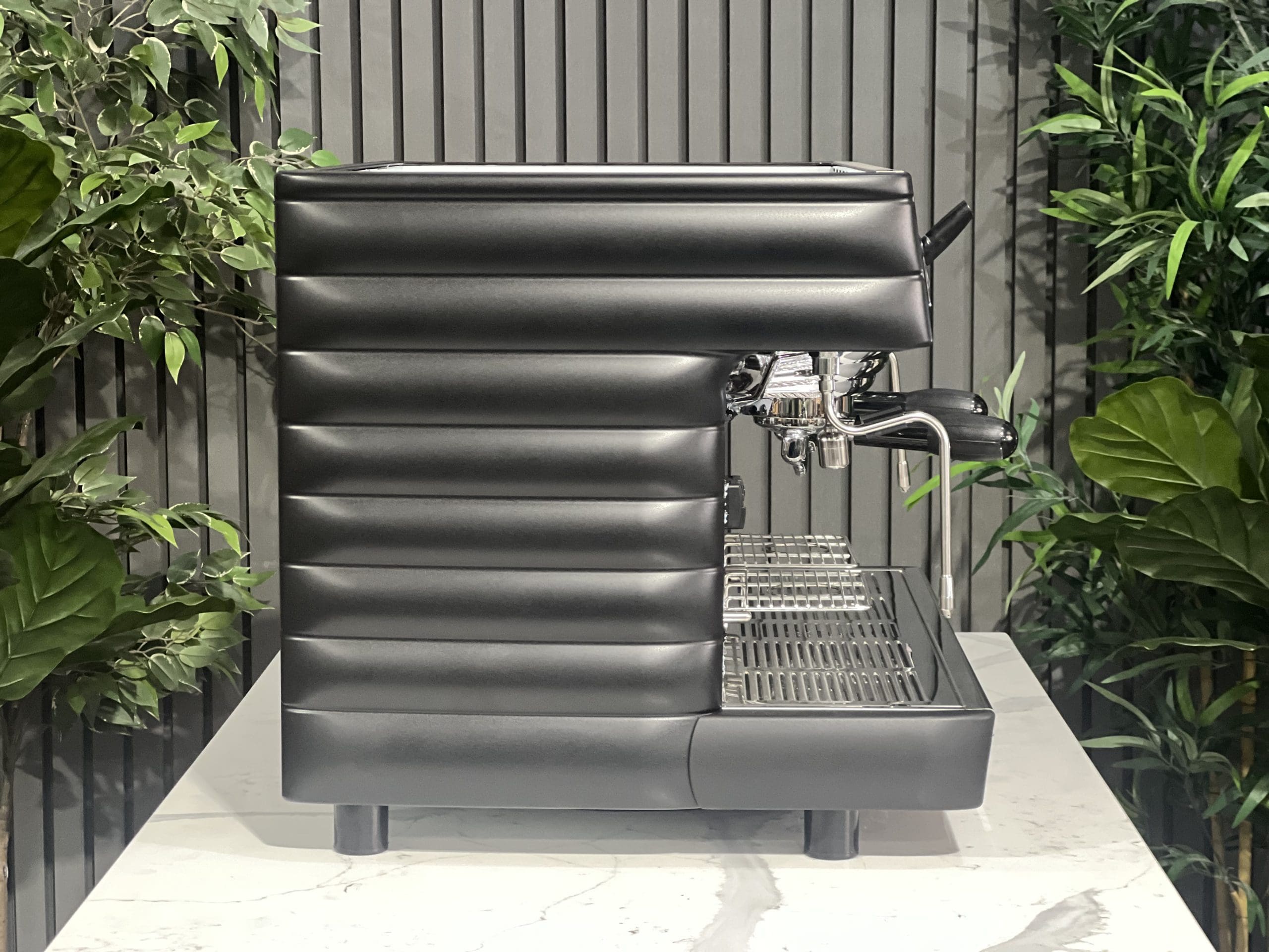 Caramali Bubble - 2 Group Commercial Espresso Machine - Black