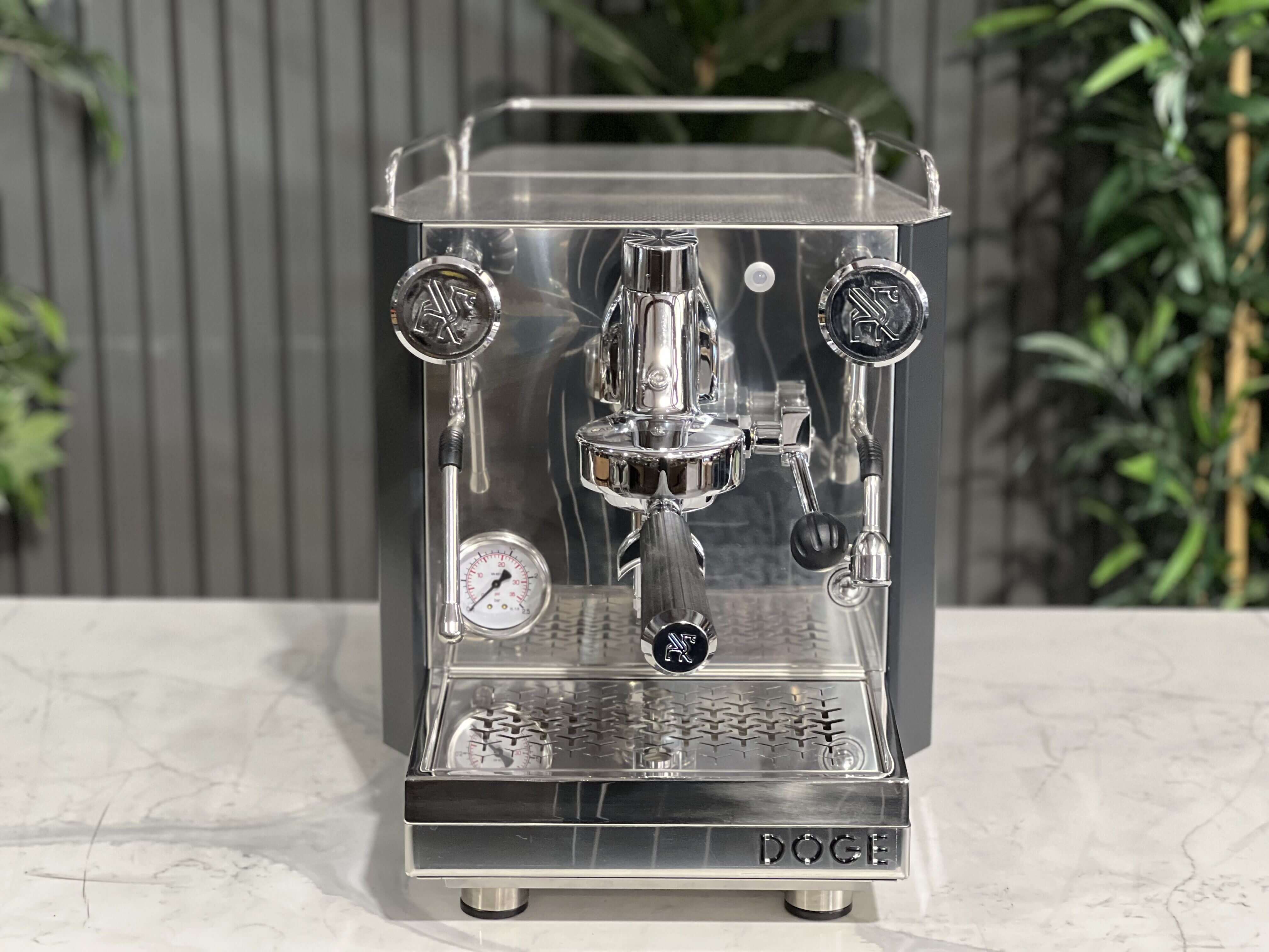 Doge Fenix Pid Brand - 1 Group Commercial Espresso Machine - Black