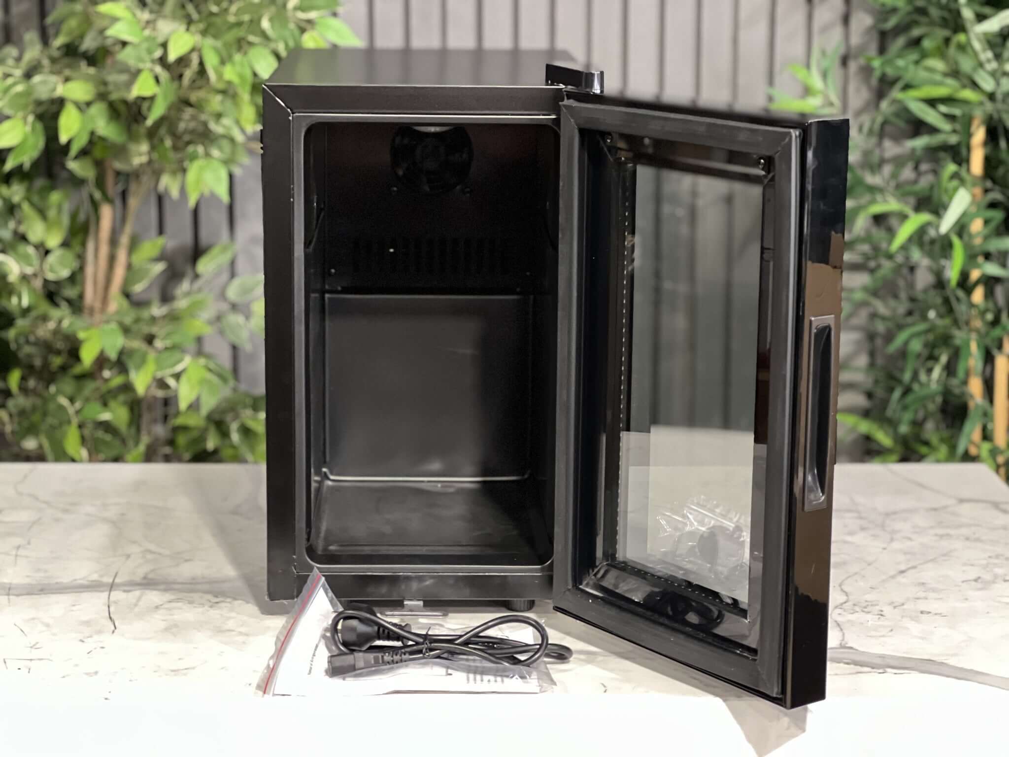Dr Coffee Sc08 Milk Fridge Brand - Black