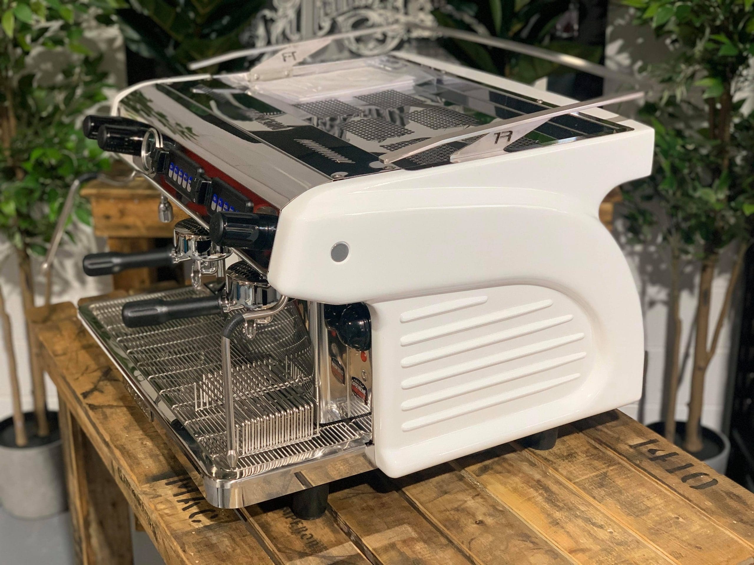 Expobar Ruggero Classic V2 High Cup Gloss - 2 Group Commercial Espresso Machine - White