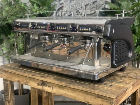 Expobar Ruggero - 3 Group Commercial Espresso Machine - Black