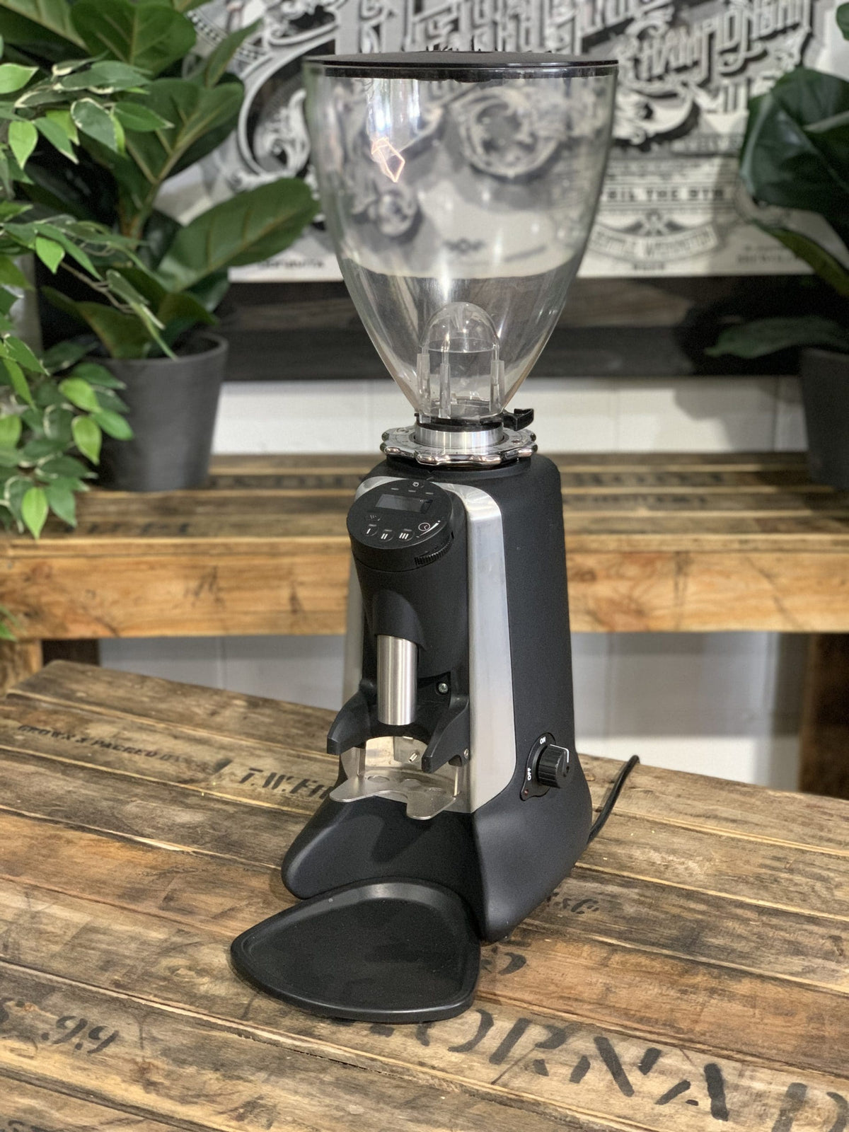 HeyCafe HC-600 2.0 Electronic - Black