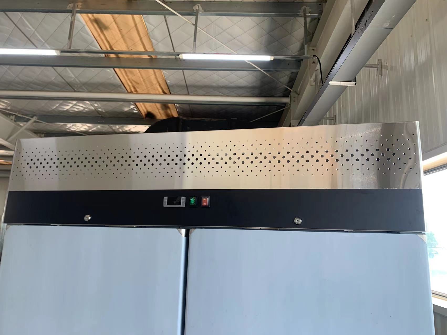AG 1300L Freezer Stainless Steel GNX1400BT