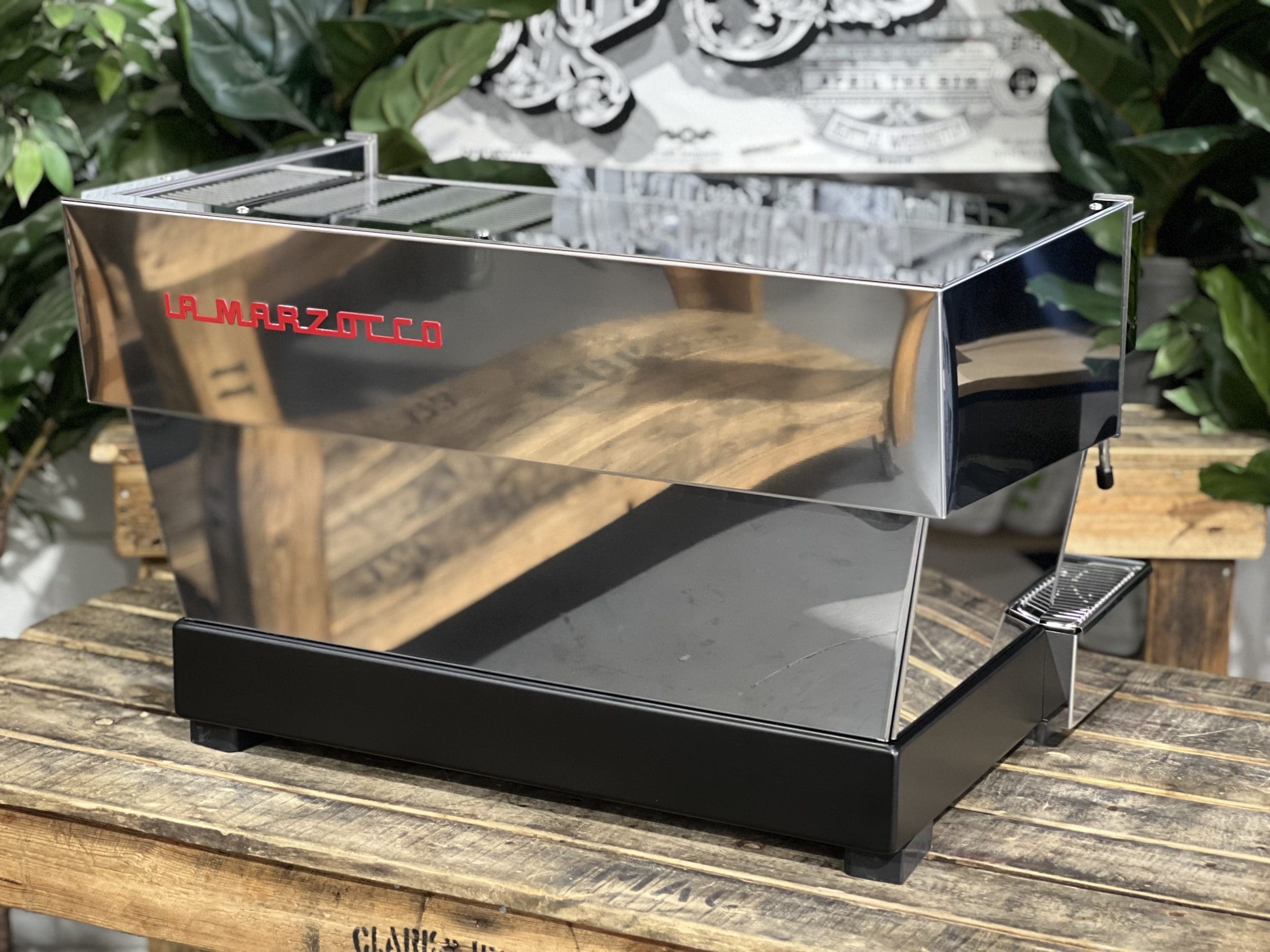 La Marzocco Linea Classic S - 2 Group Commercial Espresso Machine - Stainless