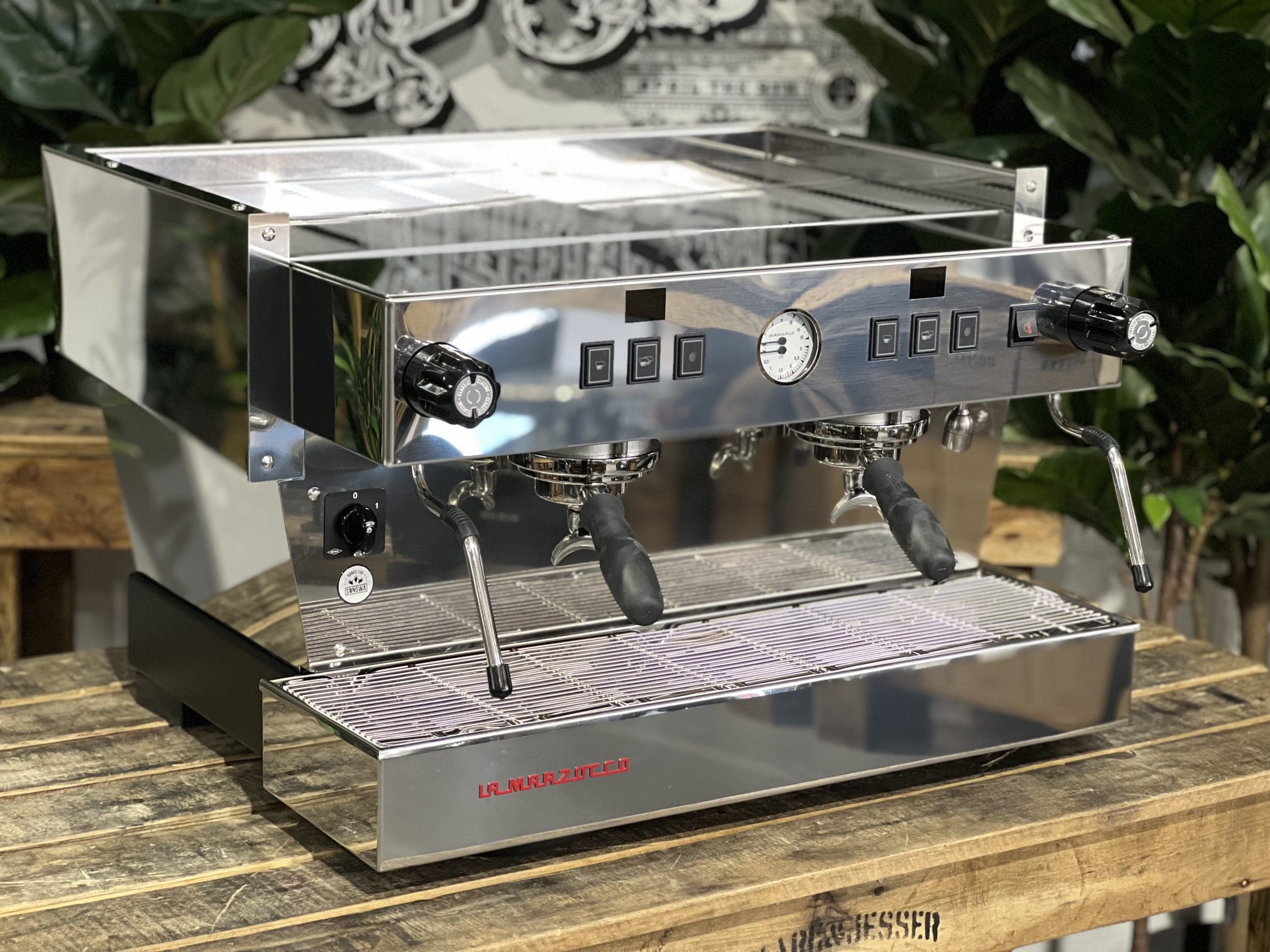 La Marzocco Linea Classic S - 2 Group Commercial Espresso Machine - Stainless