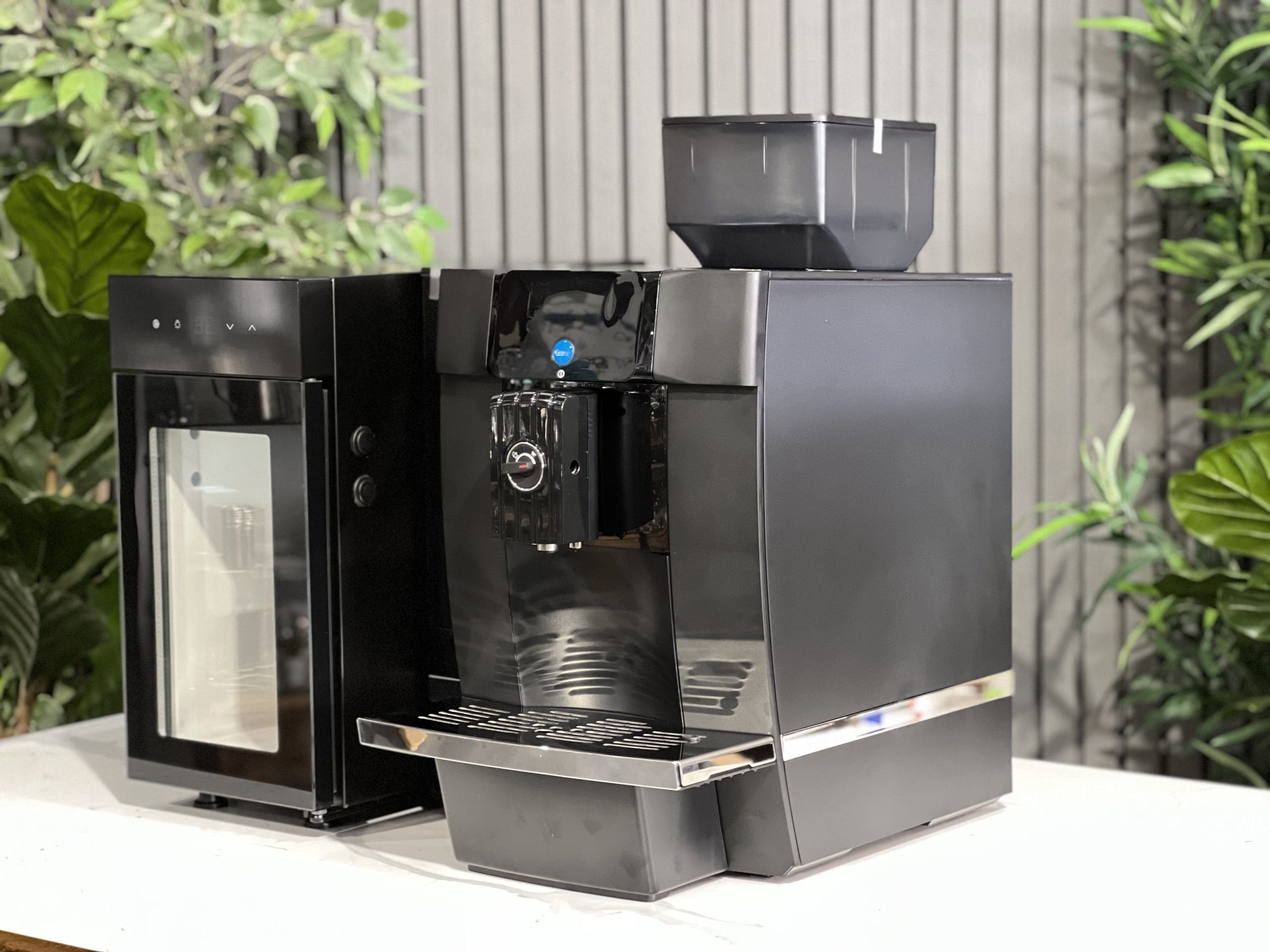 Carimali CA1100 W/ C DGT Fridge - Fully Automatic Coffee Machine - Black
