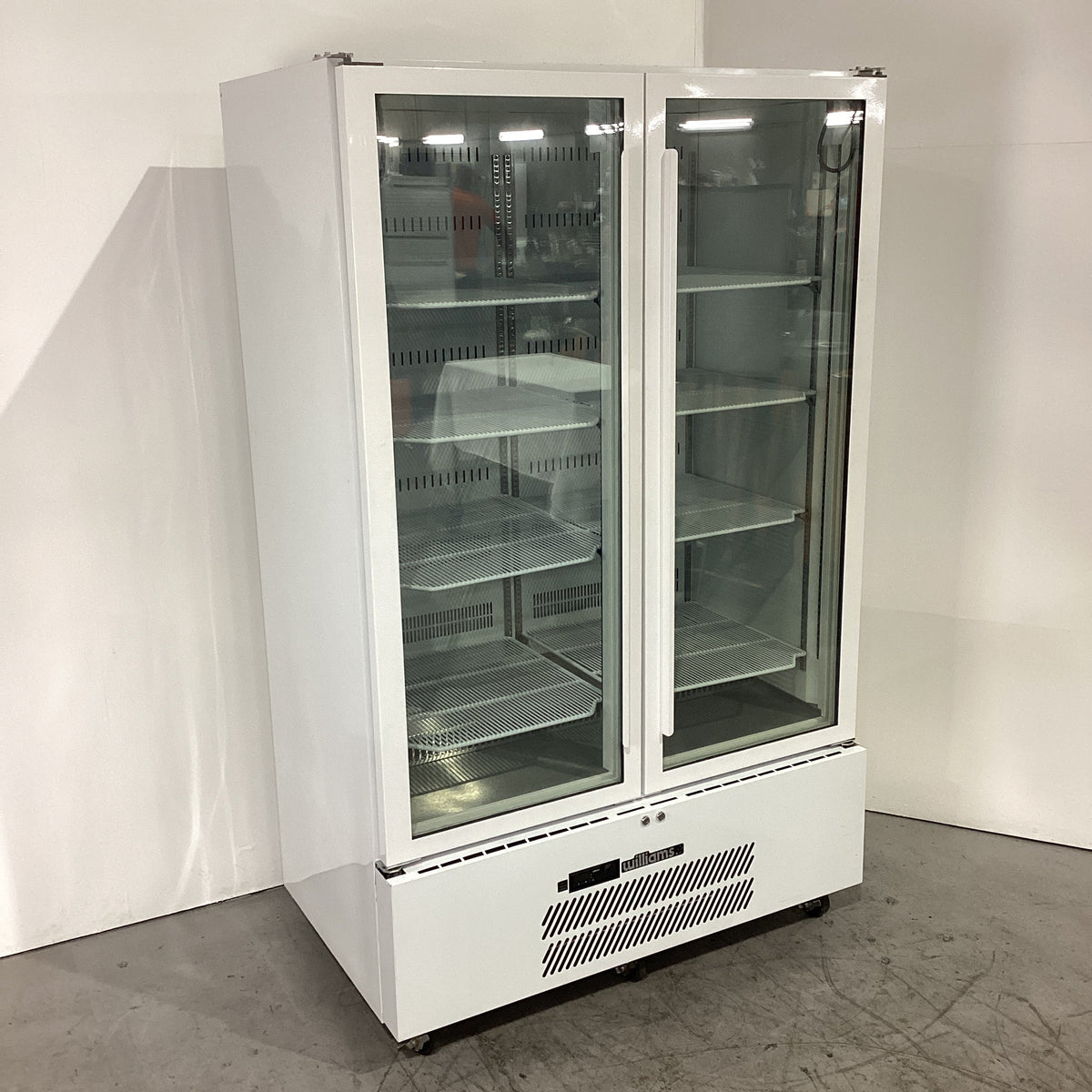 Williams Refrigeration HQS2GW Upright Display Fridge - 907371