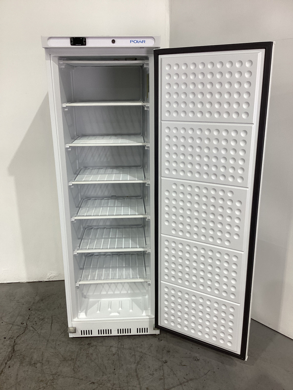 Polar CD613-A C-Series Upright Freezer - 936354