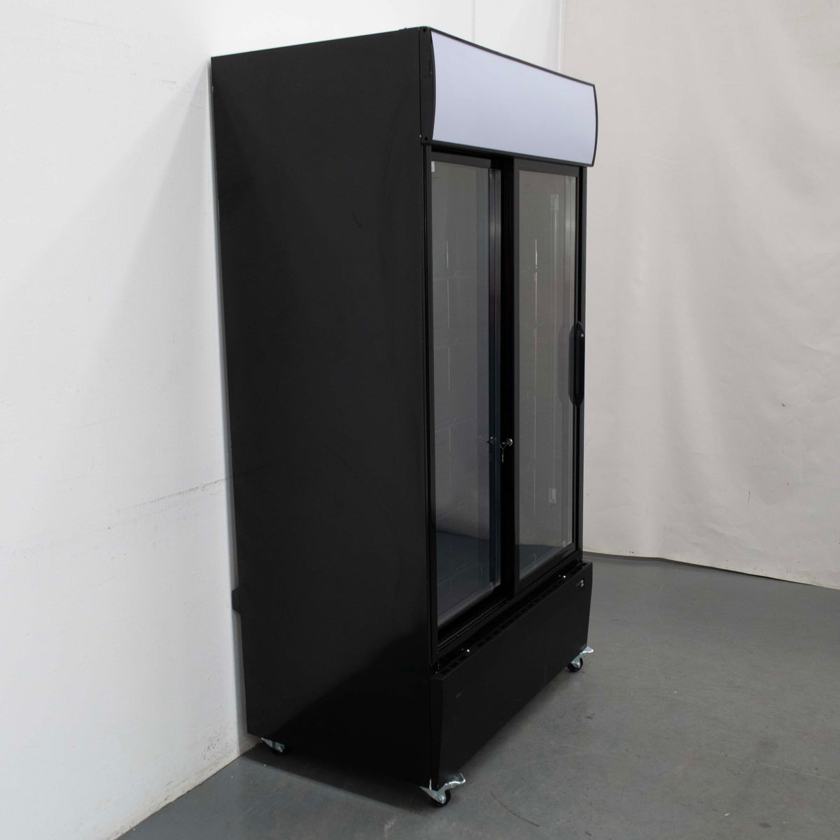 Thermaster LG-1000SDBP Upright Drink Fridge - 943447