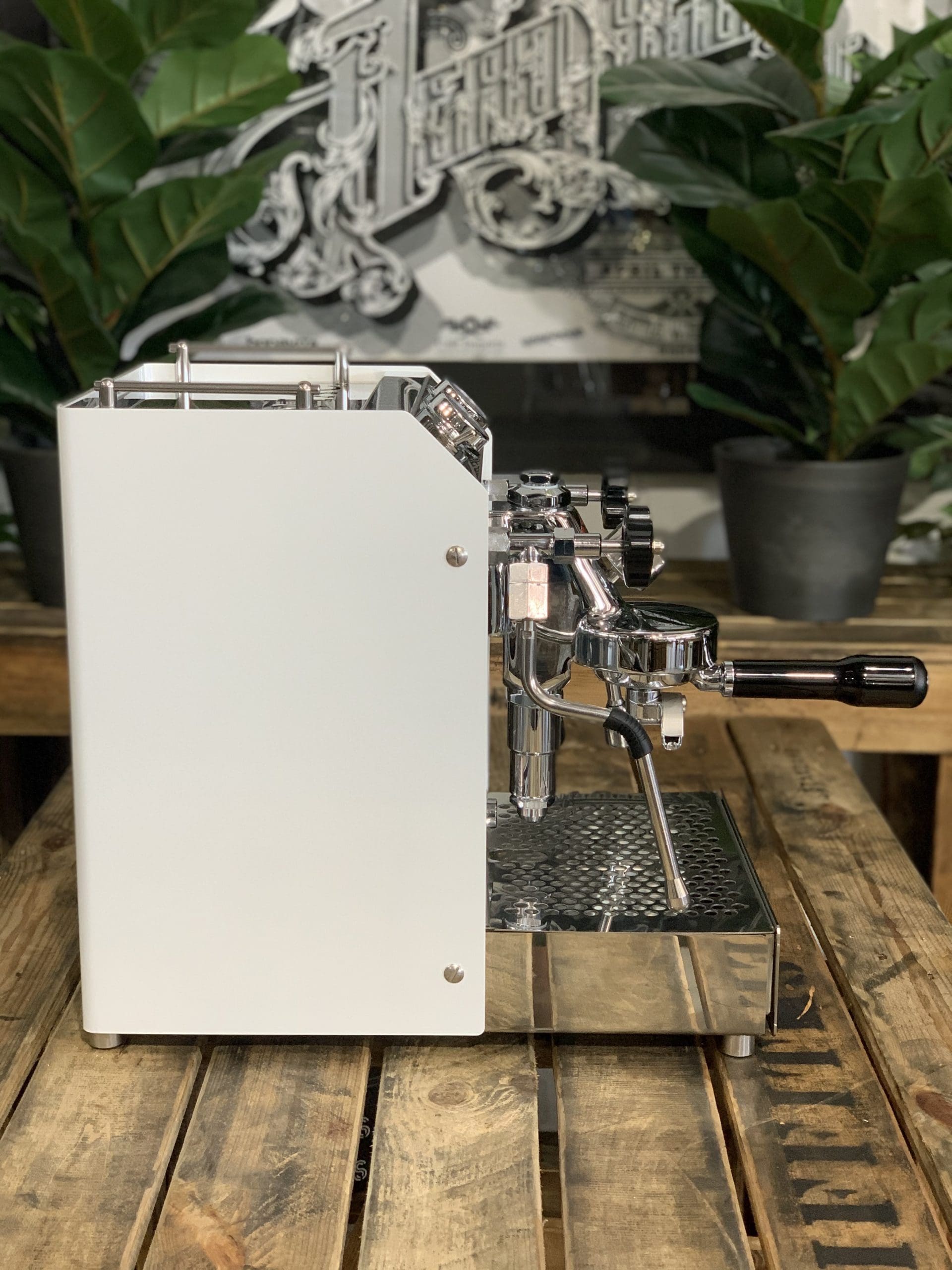 Isomac Tea Due - 1 Group Commercial Espresso Machine - White