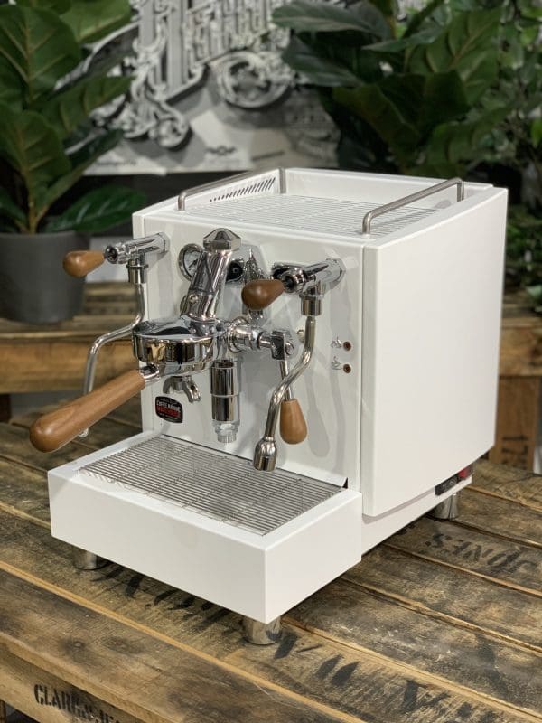 Izzo Alex Duetto IV PLUS White - 1 Group Commercial Espresso Machine - Timber