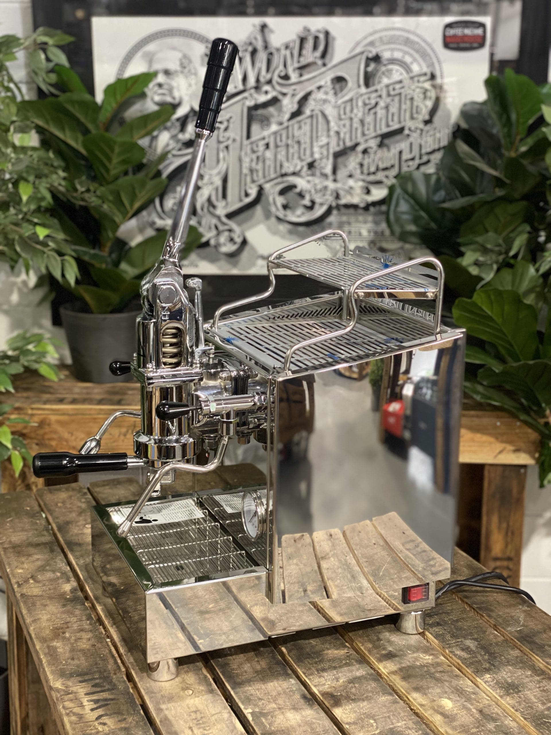Izzo Alex Leva (Full Pull Lever) Plumbed &amp; No Pump - 1 Group Commercial Espresso Machine