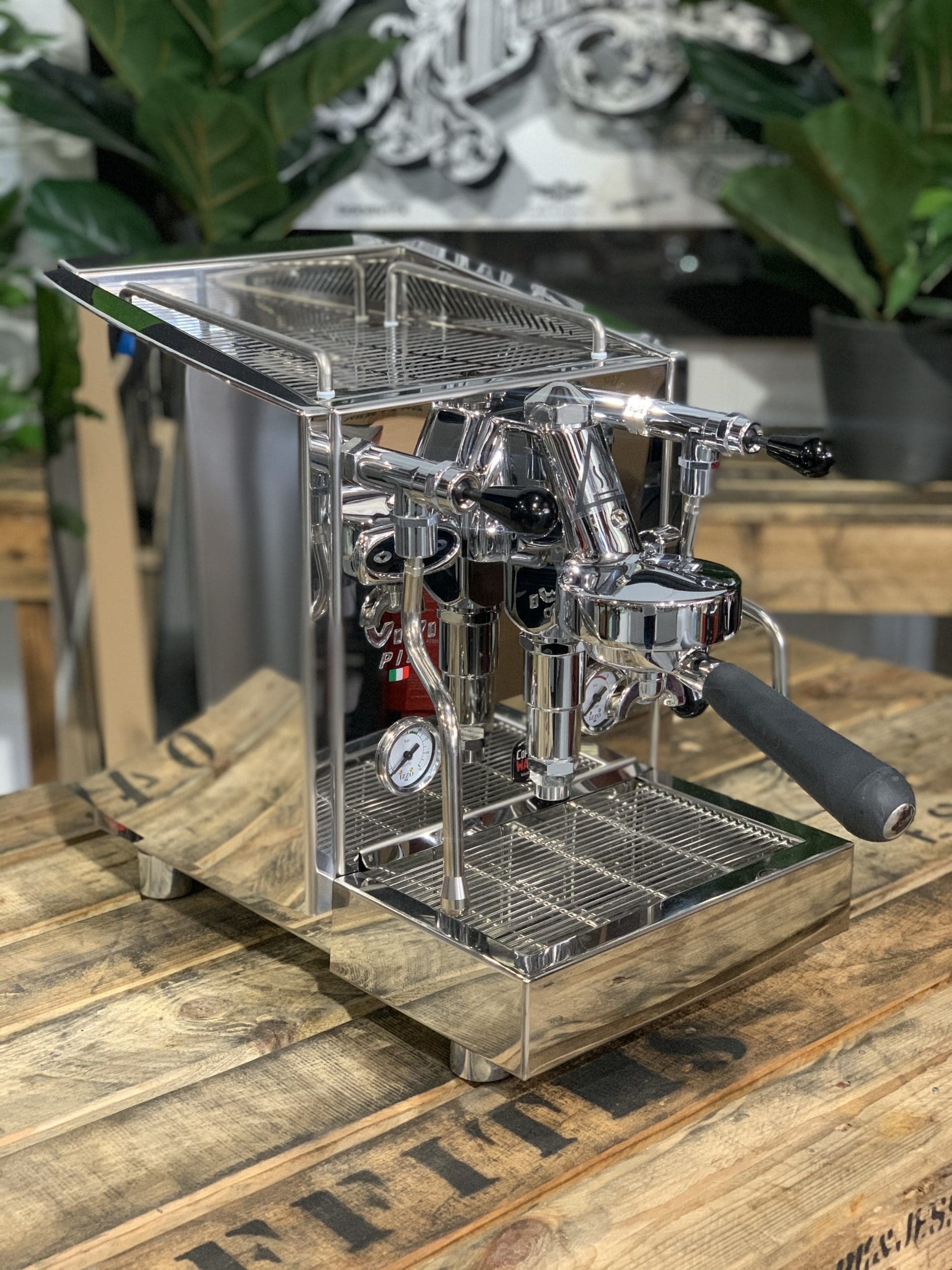 Izzo Vivi PID with Flick Taps - 1 Group Commercial Espresso Machine