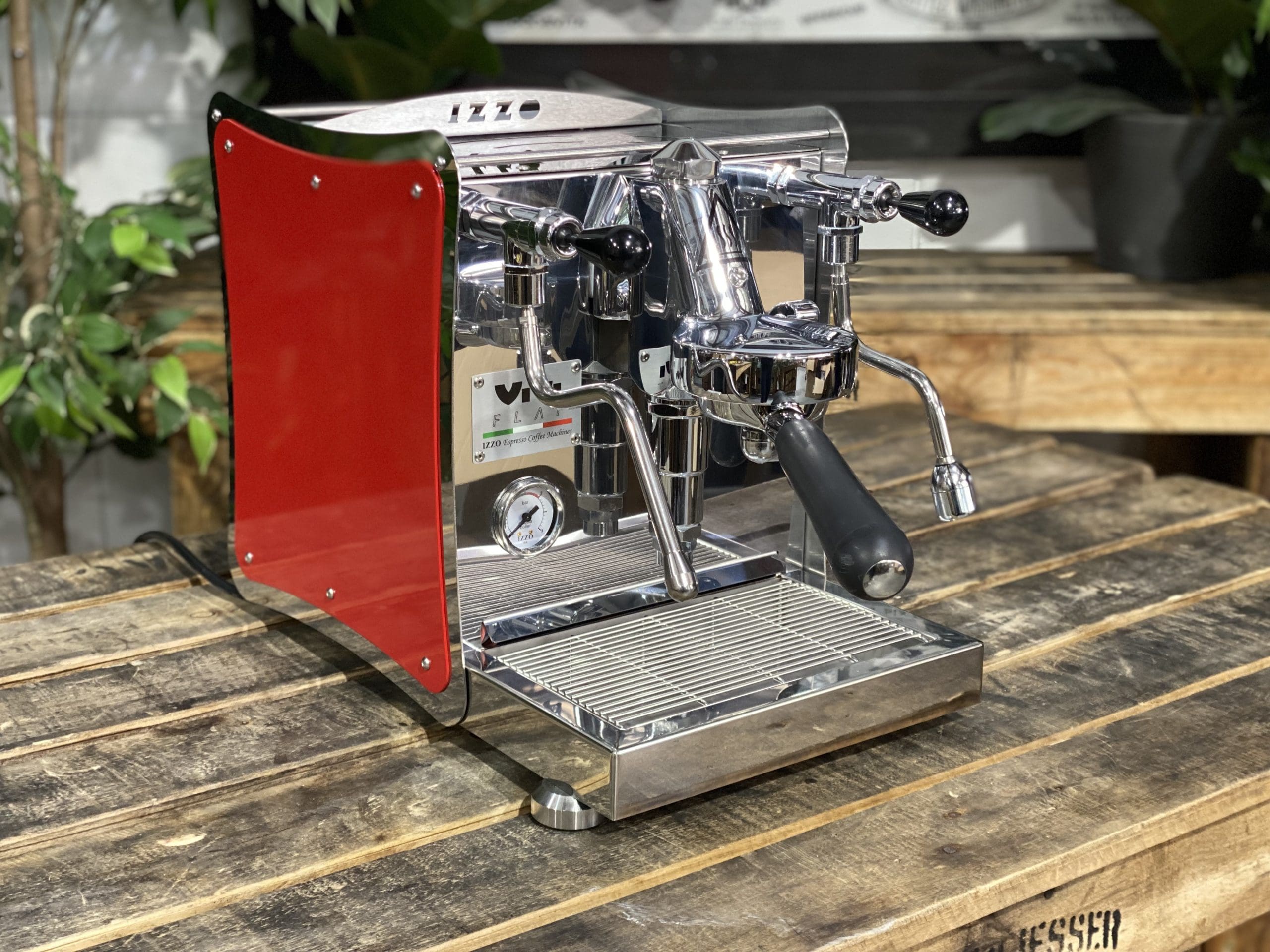 Izzo Vivi Flat - 1 Group Commercial Espresso Machine - Red
