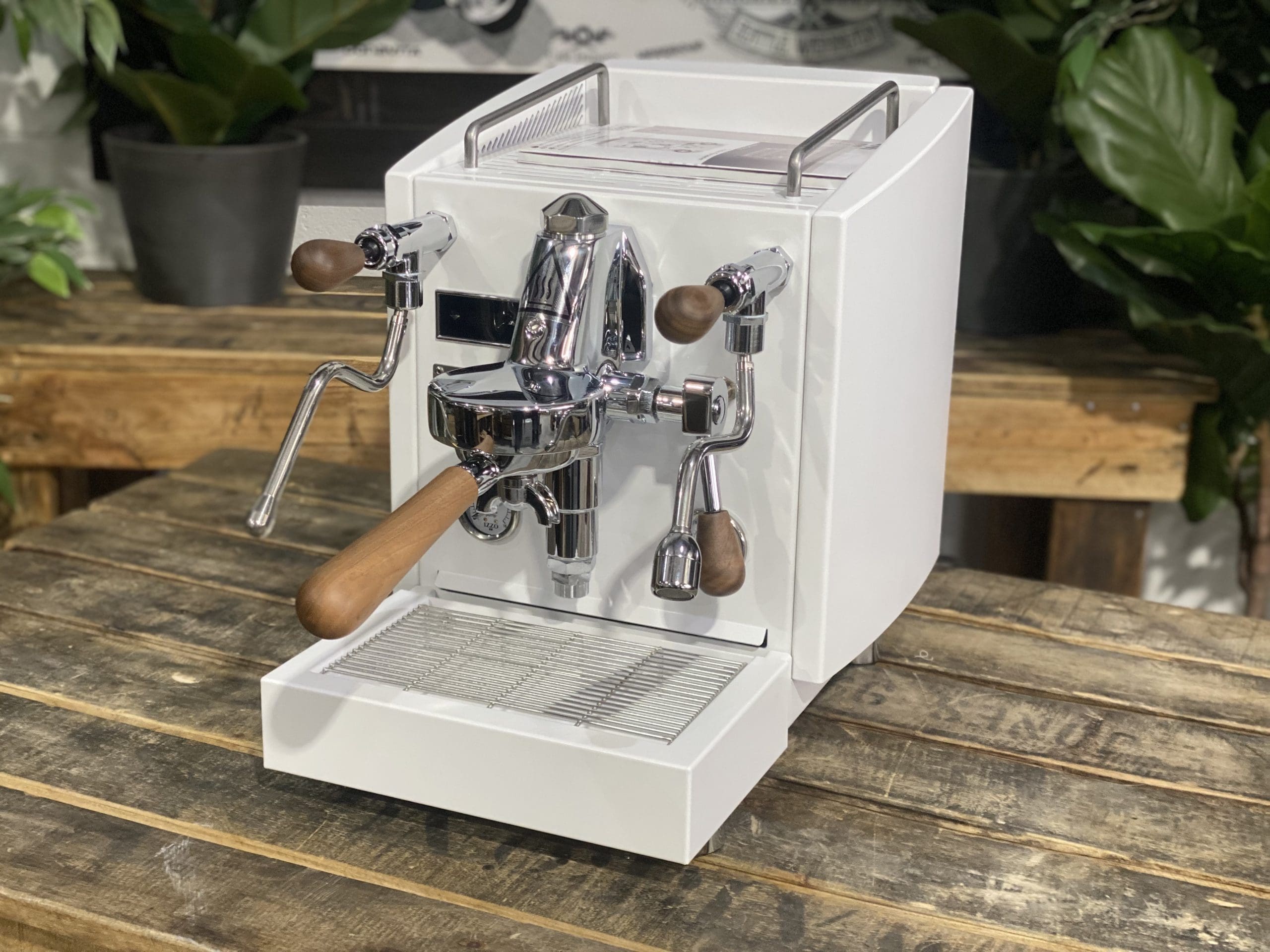 Izzo Vivi Duetto Dual Boiler White - 1 Group Commercial Espresso Machine - Timber
