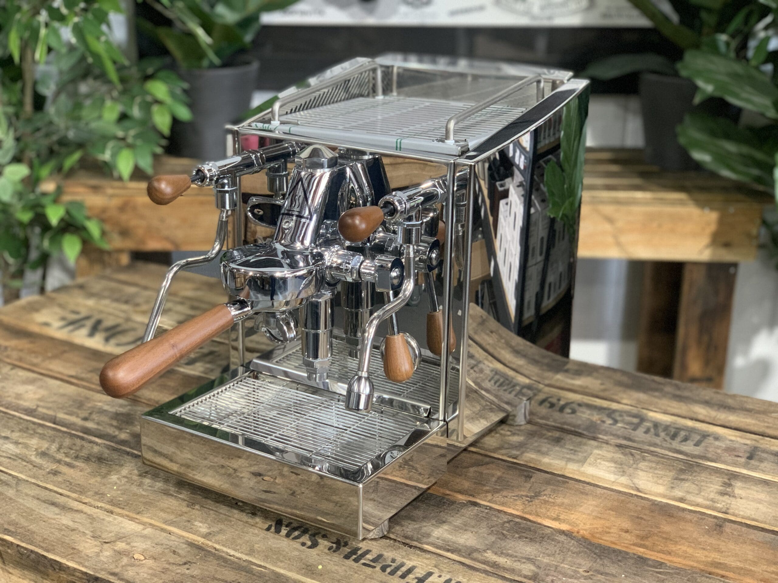 Izzo Vivi PID Flick Taps Stainless With Kit - 1 Group Commercial Espresso Machine - Timber