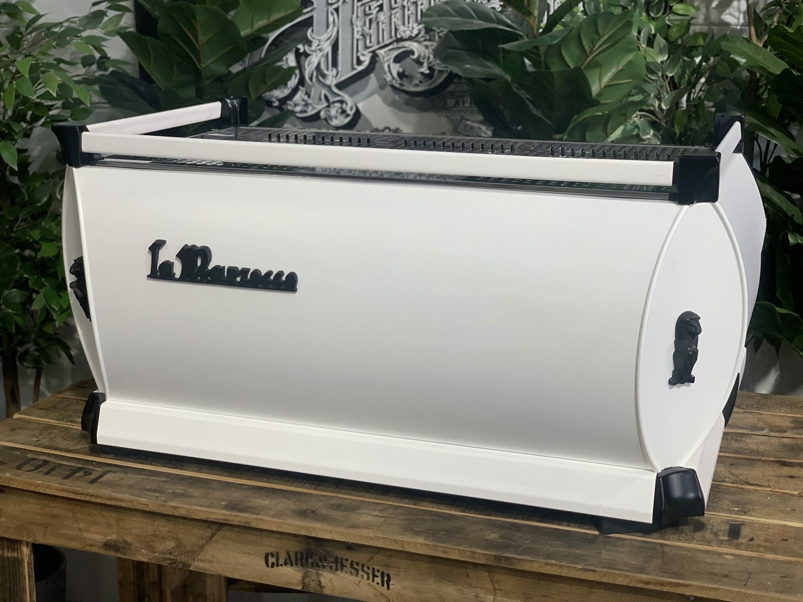 La Marzocco GB5 3 Group White Black - 704