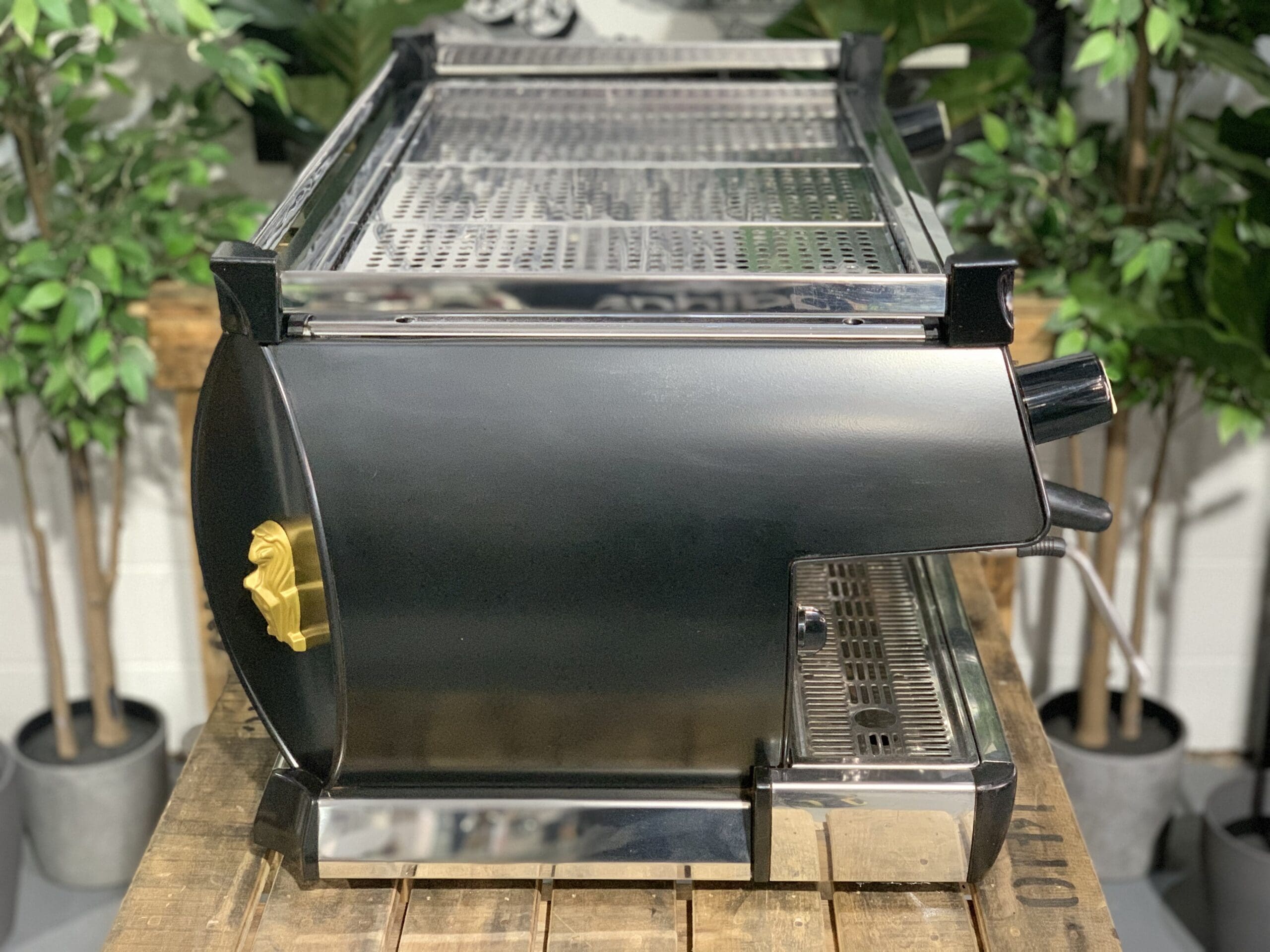La Marzocco GB5 3 Group Black with Gold Badge & Lions - 18379