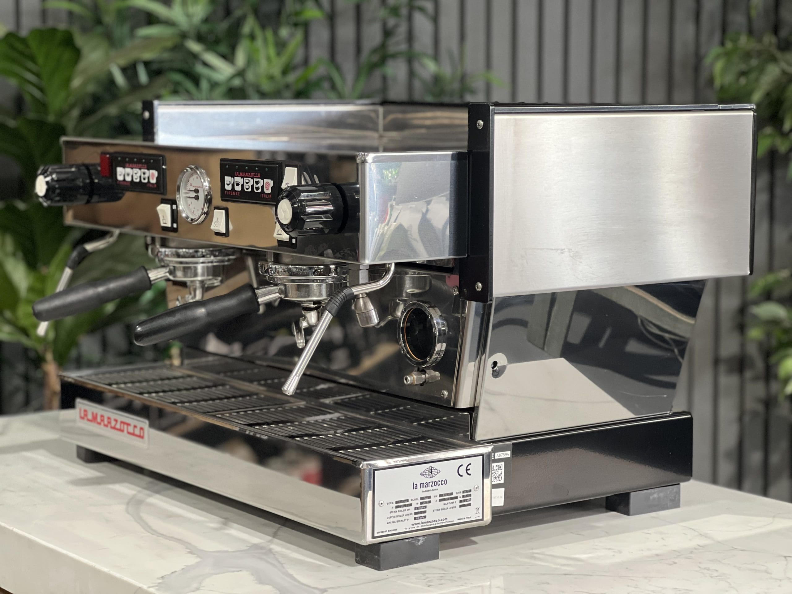 La Marzocco Linea Classic - 2 Group Commercial Espresso Machine - Stainless Steel