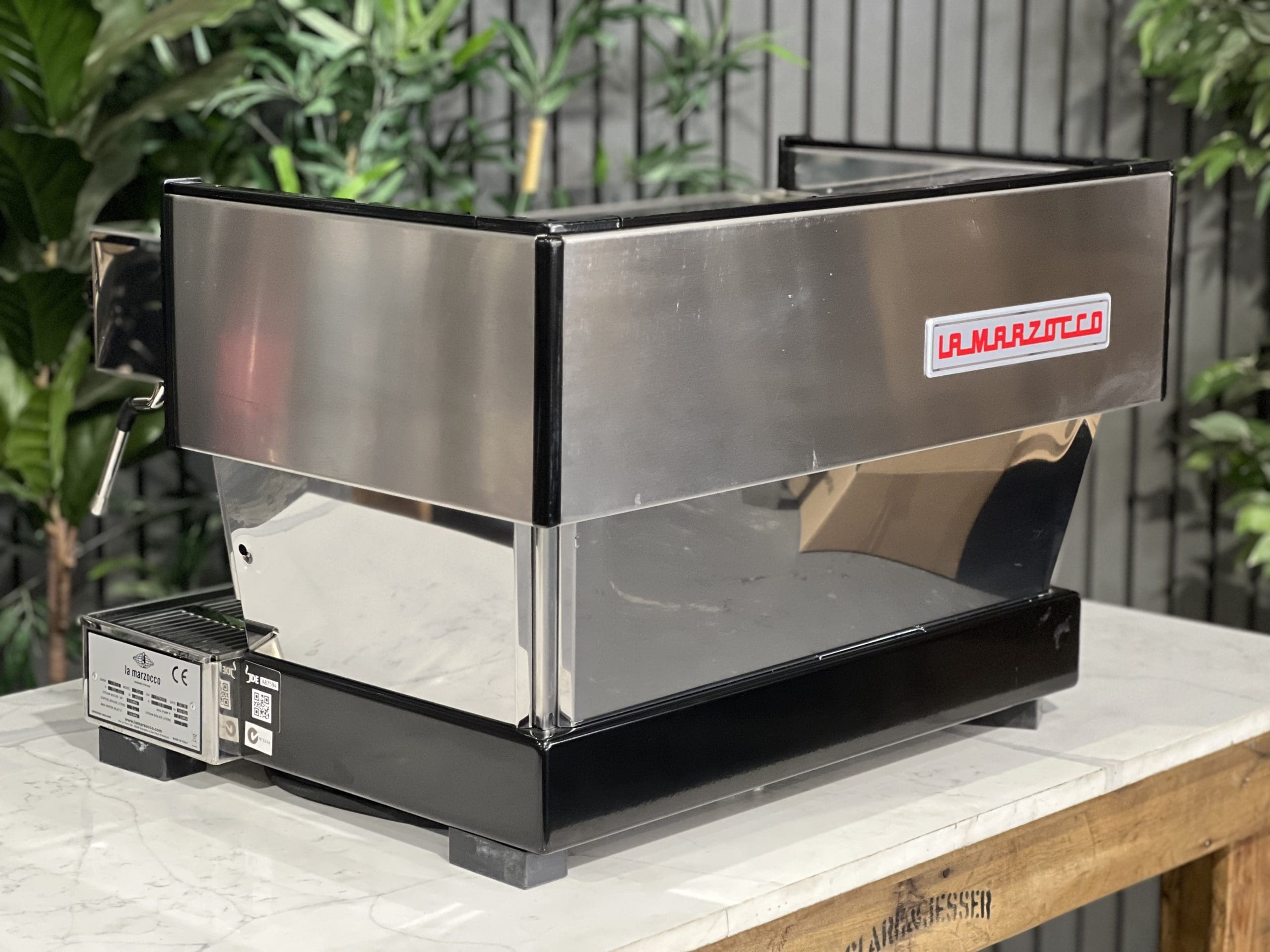 La Marzocco Linea Classic - 2 Group Commercial Espresso Machine - Stainless Steel