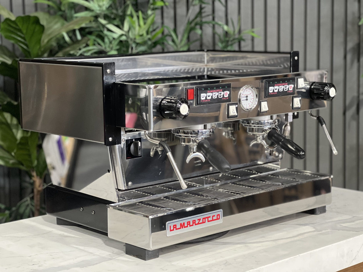La Marzocco Linea Classic - - 2 Group Commercial Espresso Machine - Commercial
