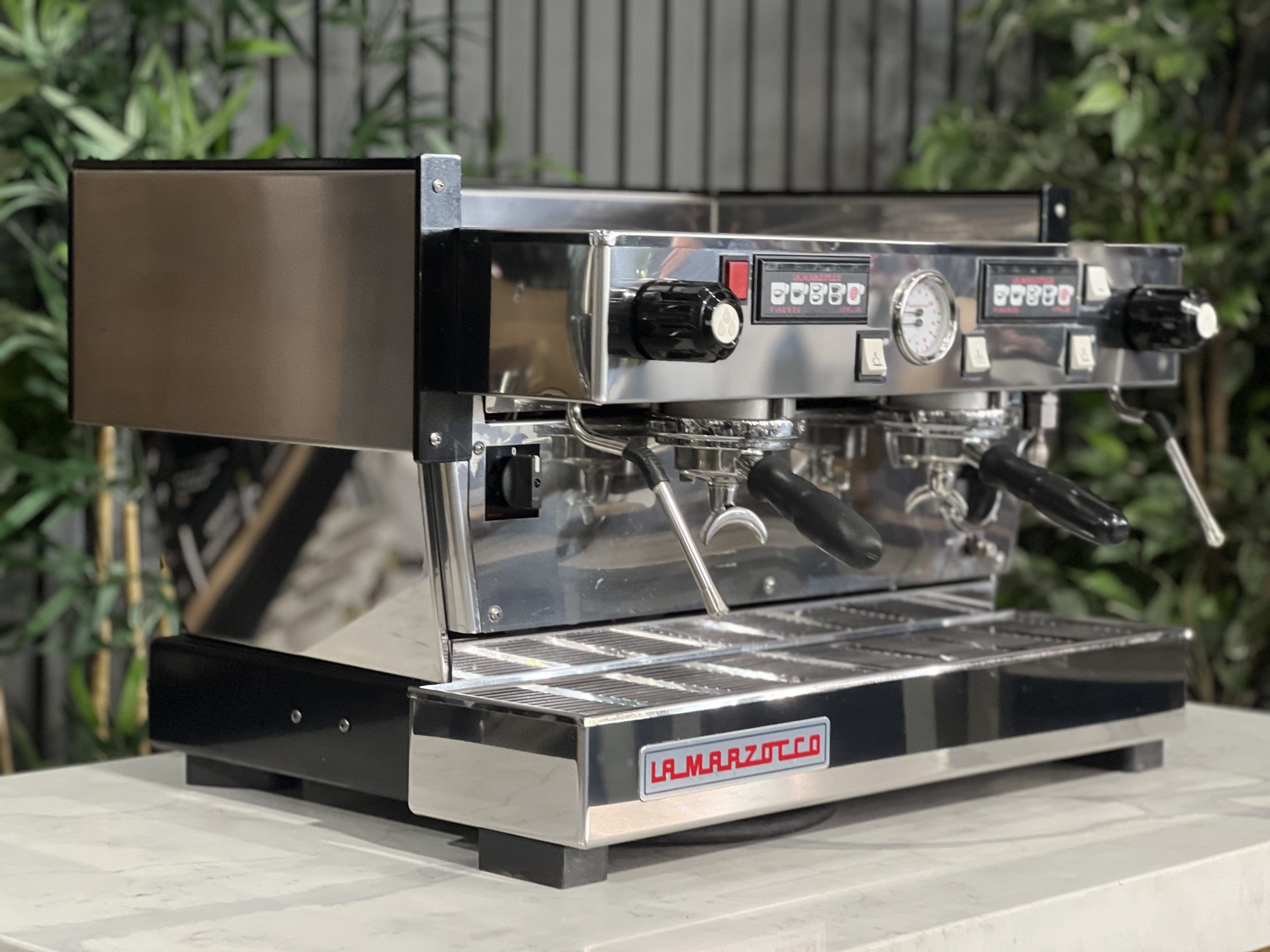 La Marzocco Linea Classic - 2 Group Commercial Espresso Machine - Stainless Steel