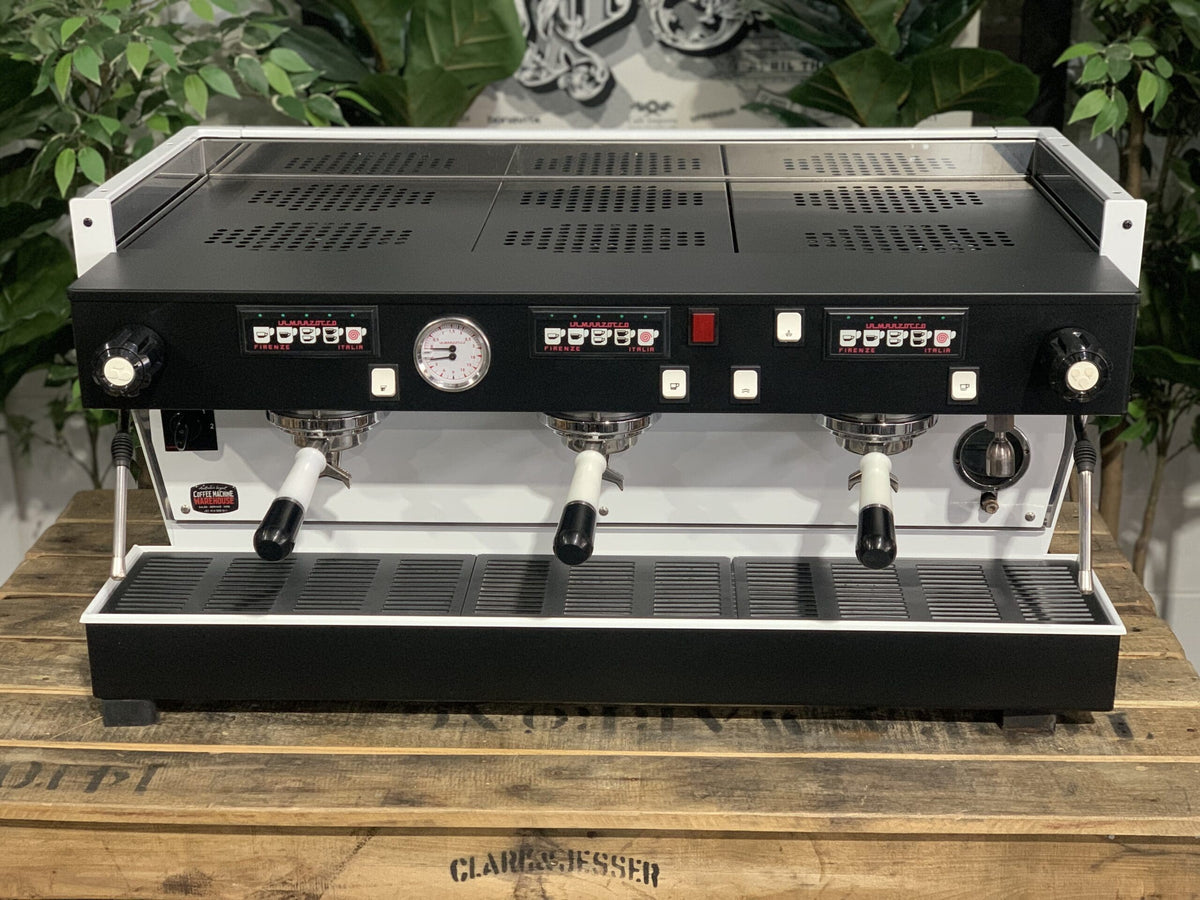 La Marzocco Linea Classic - - 3 Group Commercial Espresso Machine - Commercial