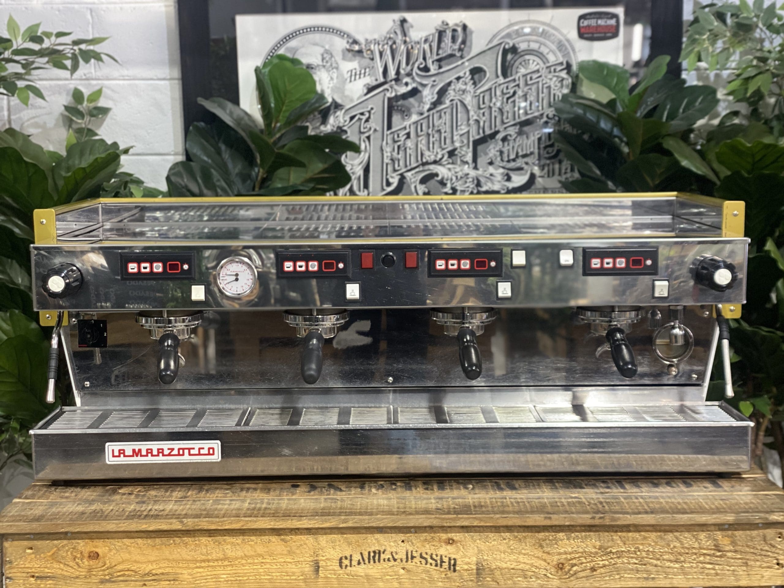 La Marzocco Linea Classic Chrono Touch Pads White - 4 Group Commercial Espresso Machine - Gold